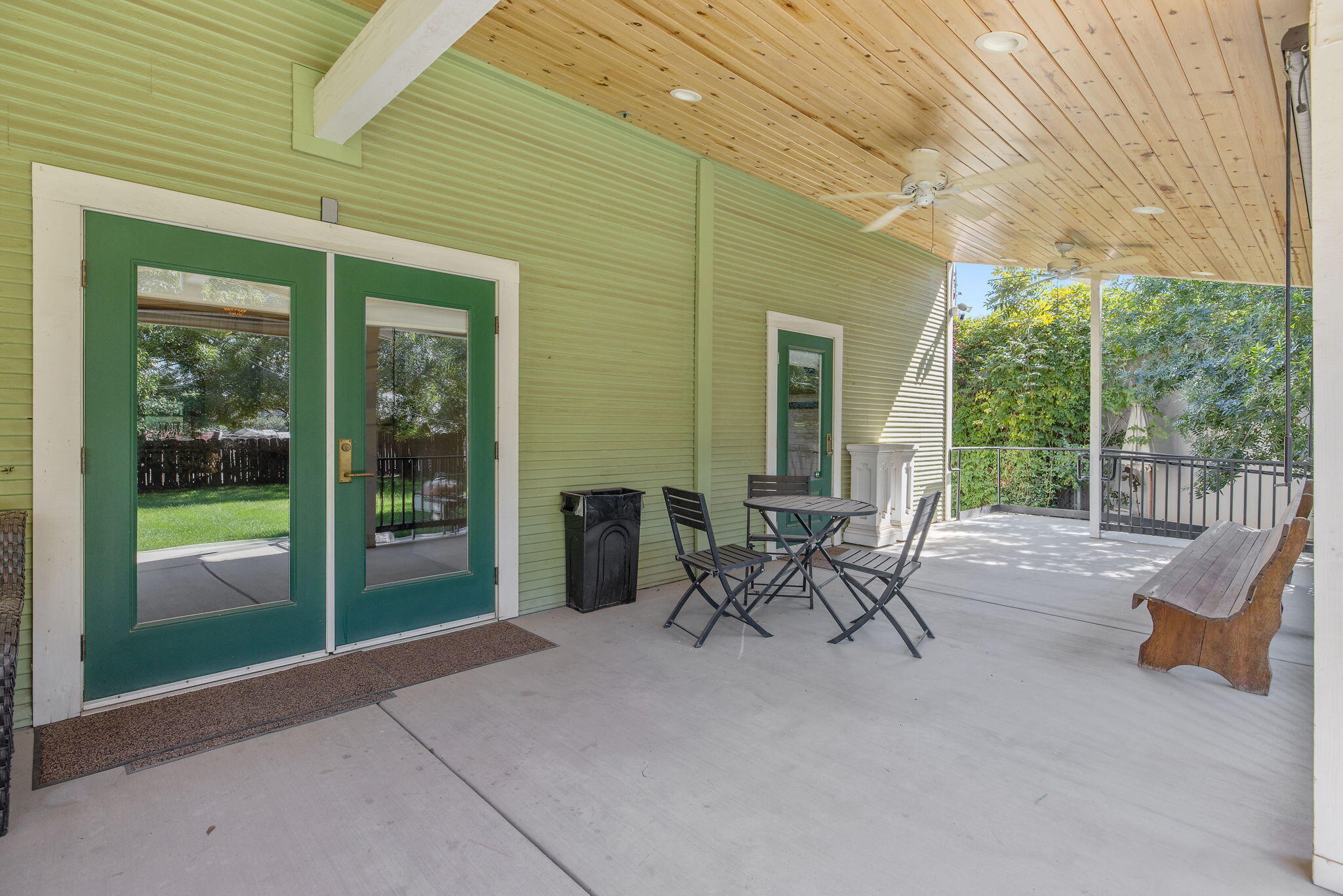 224 N E St, Exeter, CA 93221