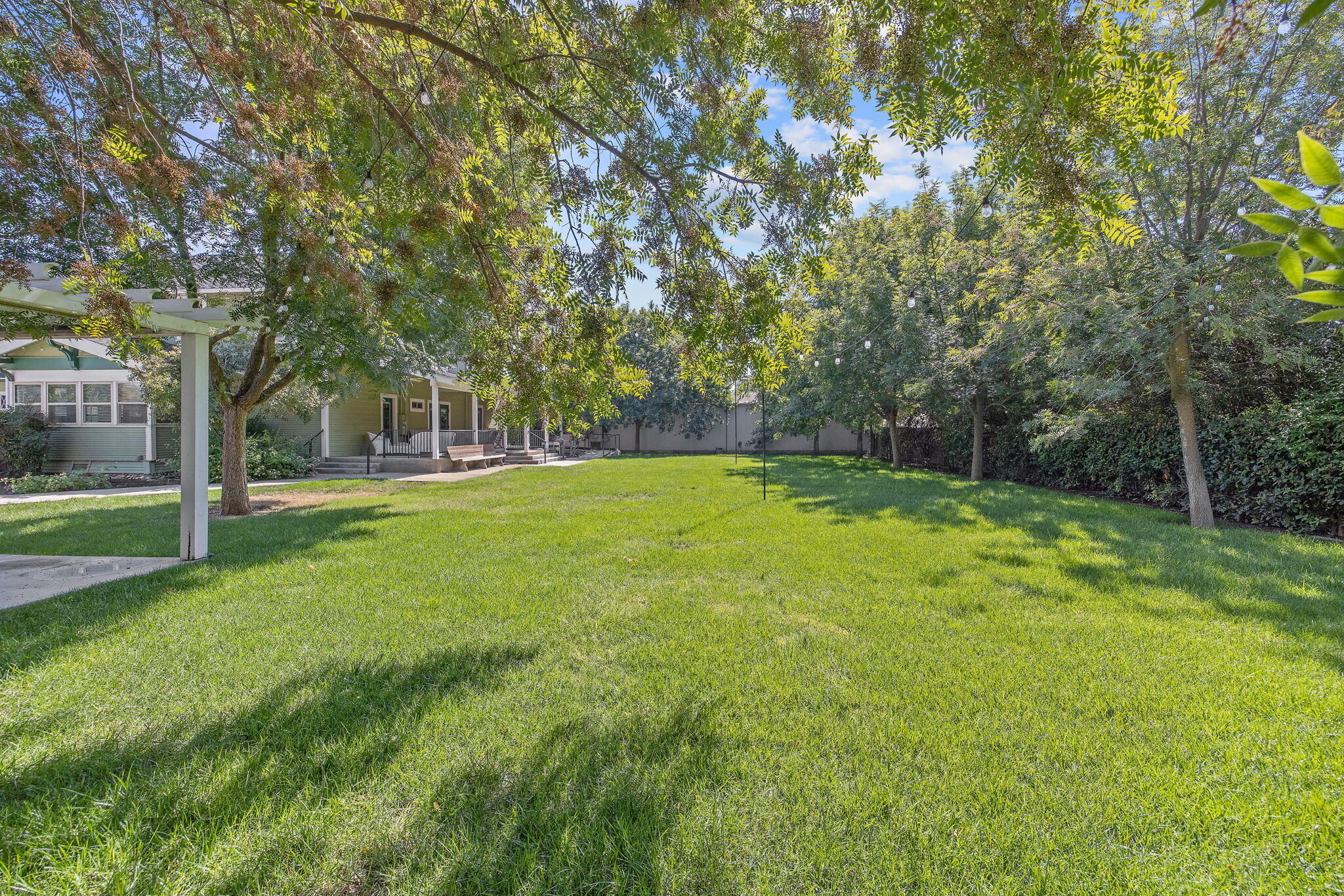 224 N E St, Exeter, CA 93221