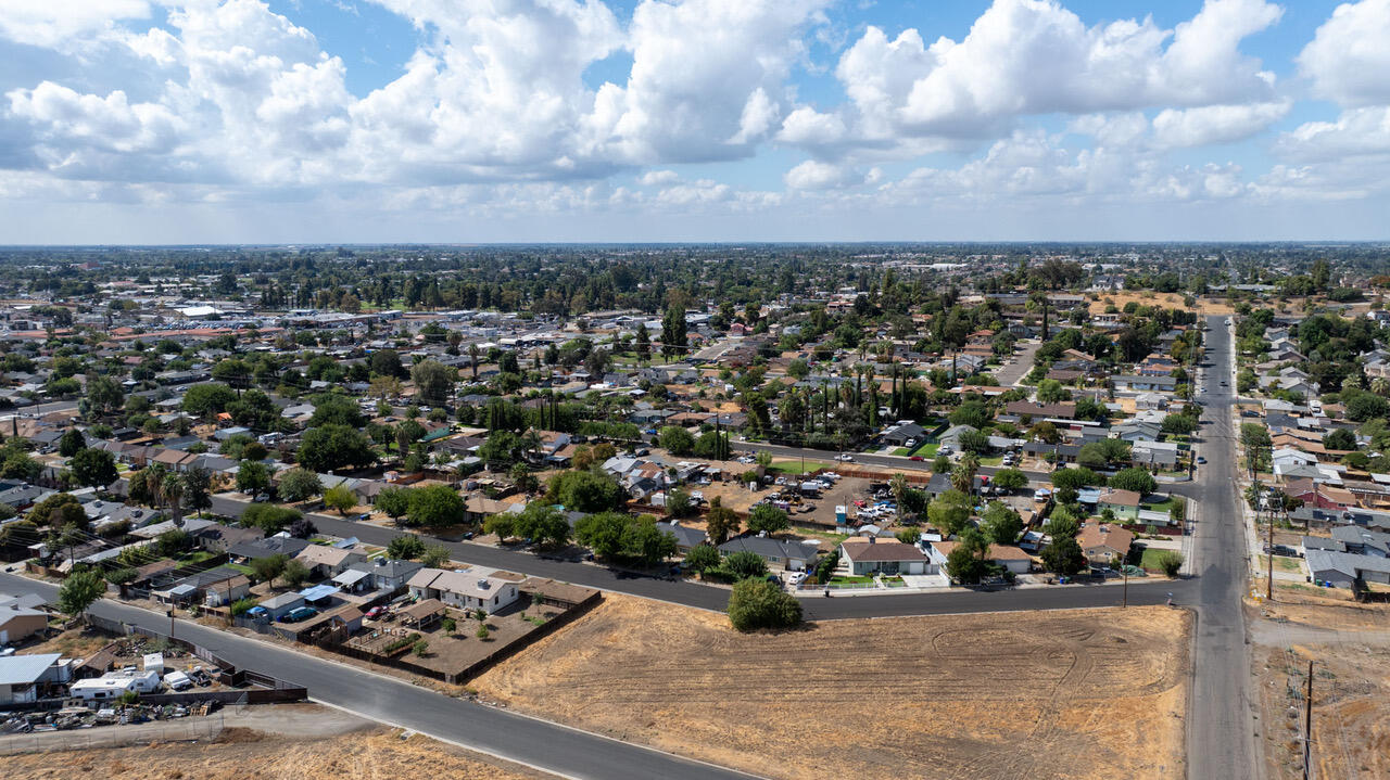 0 N 2nd St, Porterville, CA 93257