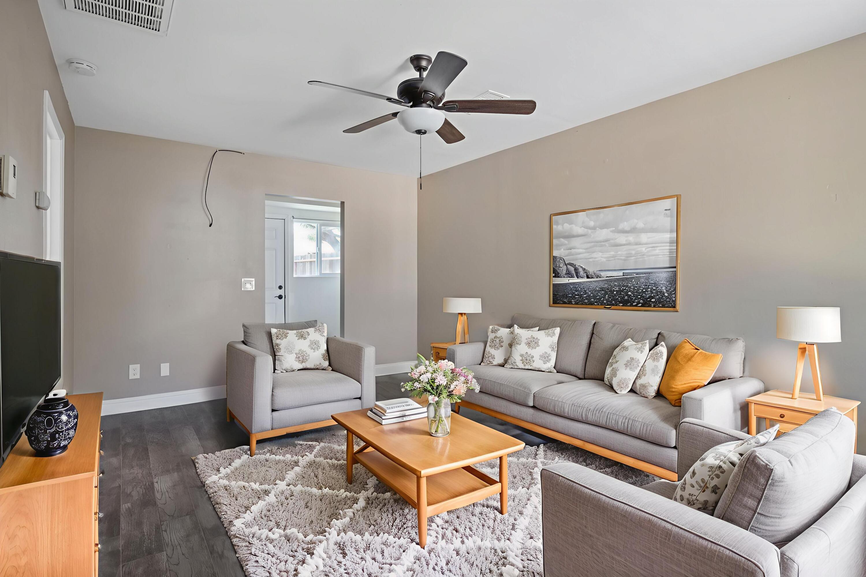 13919 Highway Ave, Armona, CA 93202