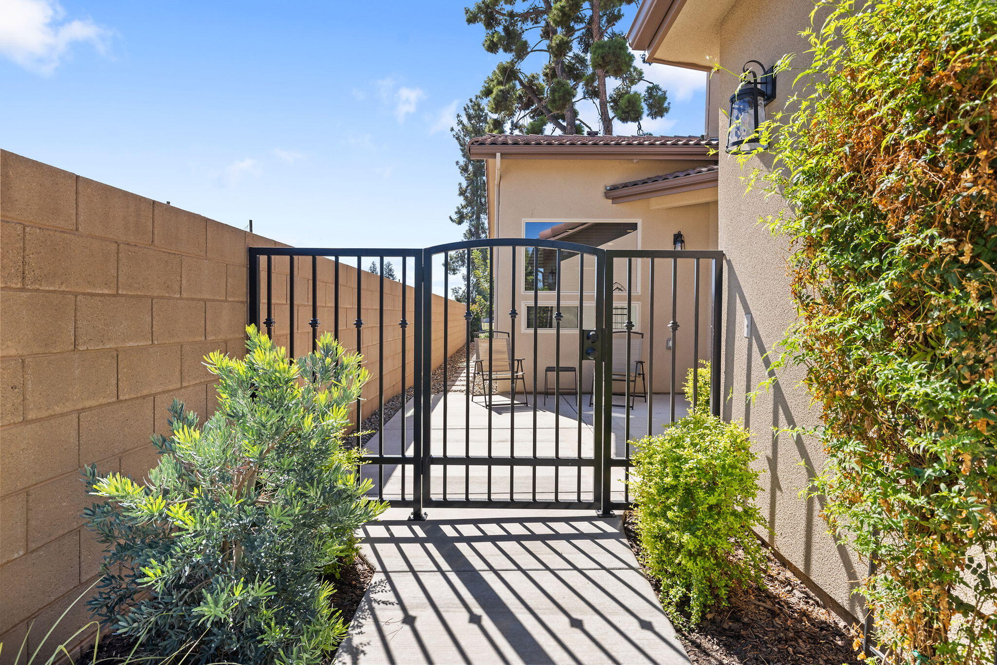 570 Little Ln, Exeter, CA 93221