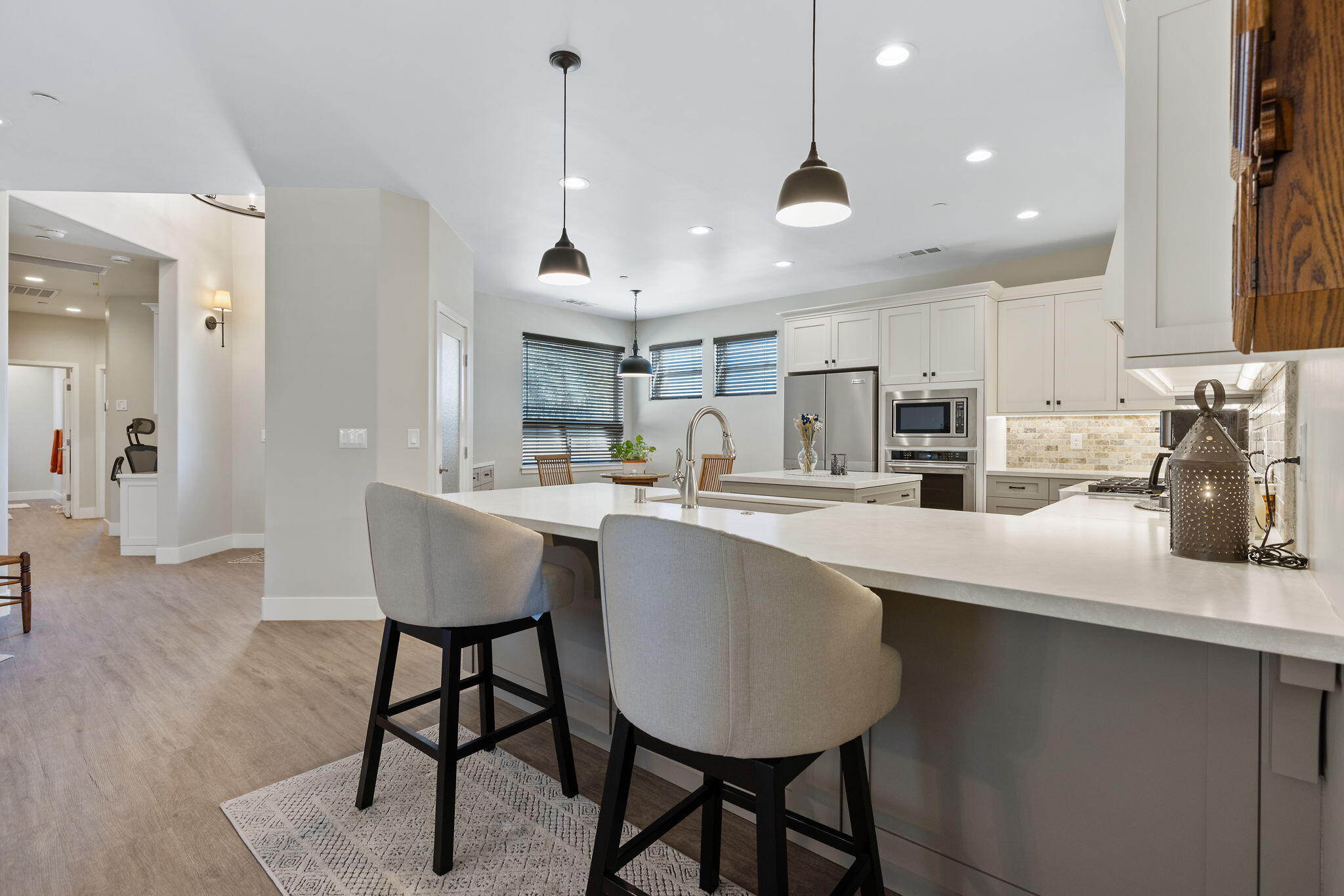 570 Little Ln, Exeter, CA 93221