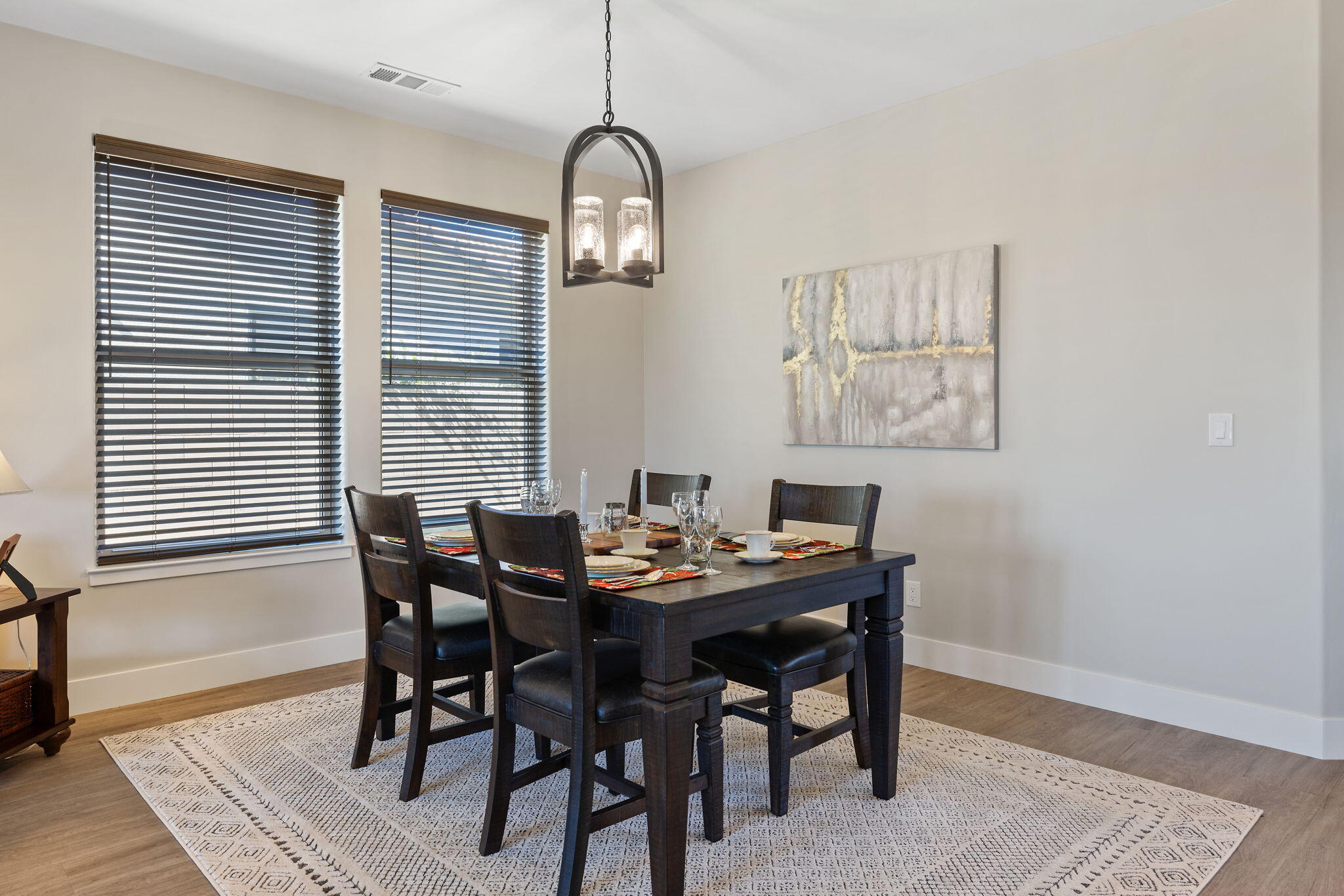 570 Little Ln, Exeter, CA 93221