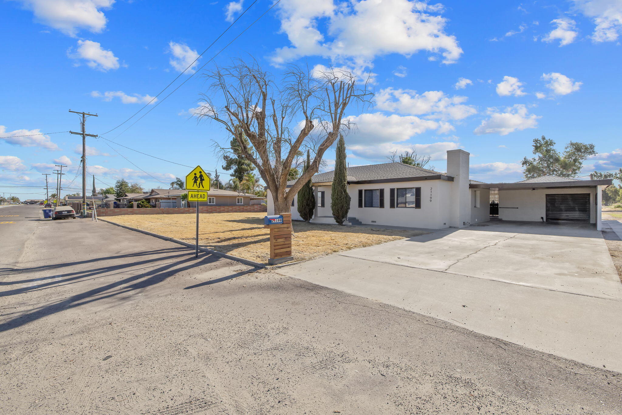 21199 S Feland Ave, Riverdale, CA 93656