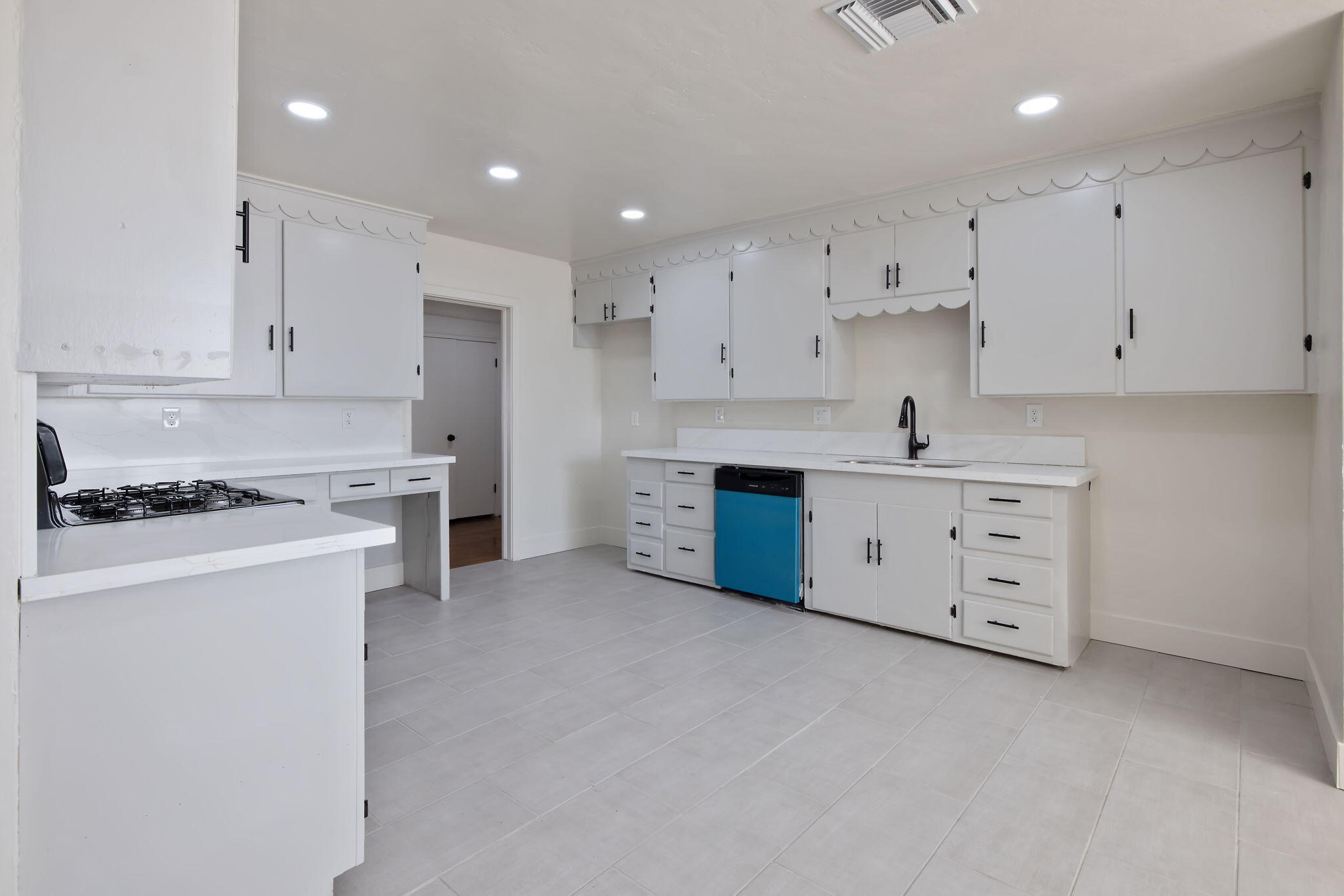 21199 S Feland Ave, Riverdale, CA 93656