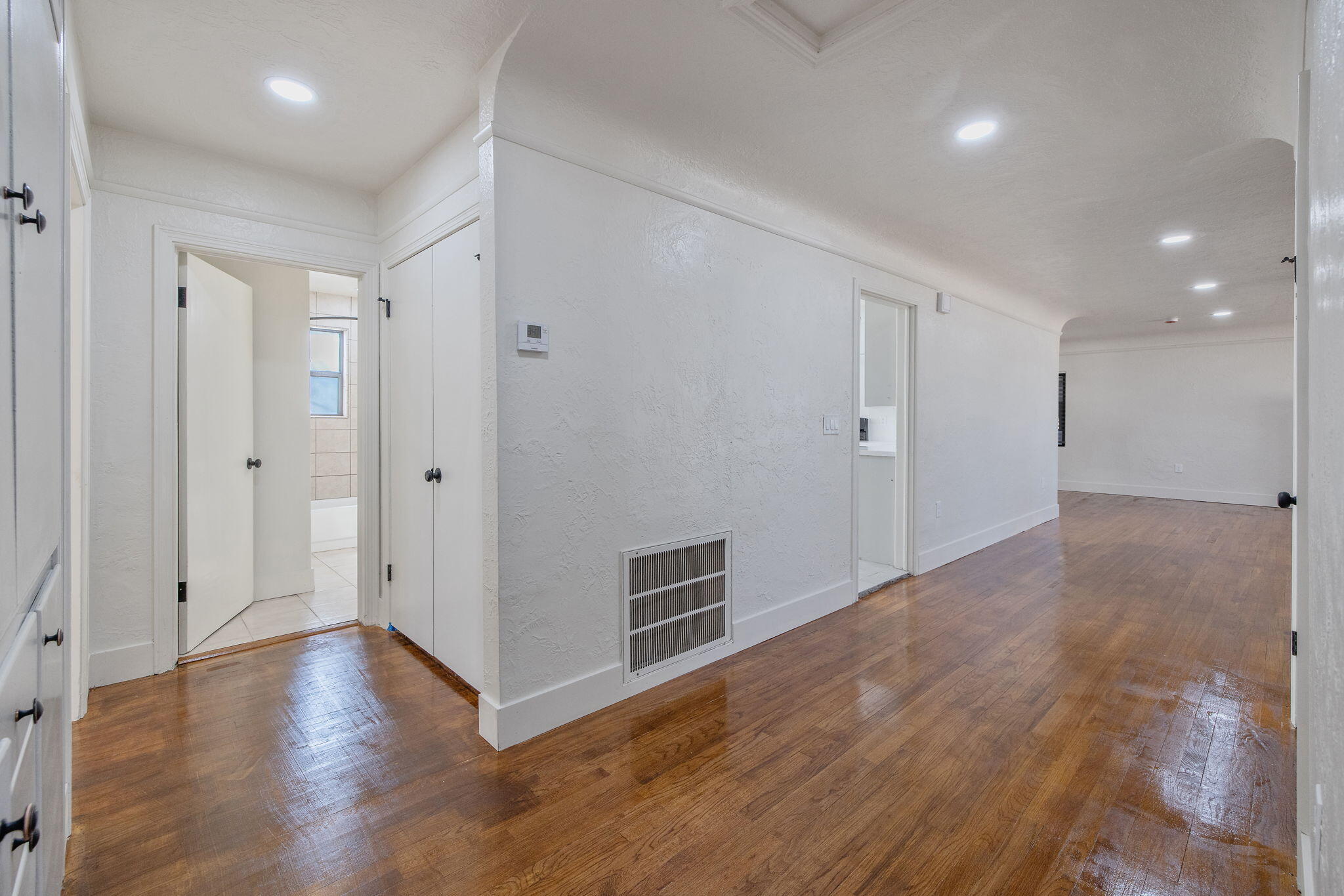 21199 S Feland Ave, Riverdale, CA 93656