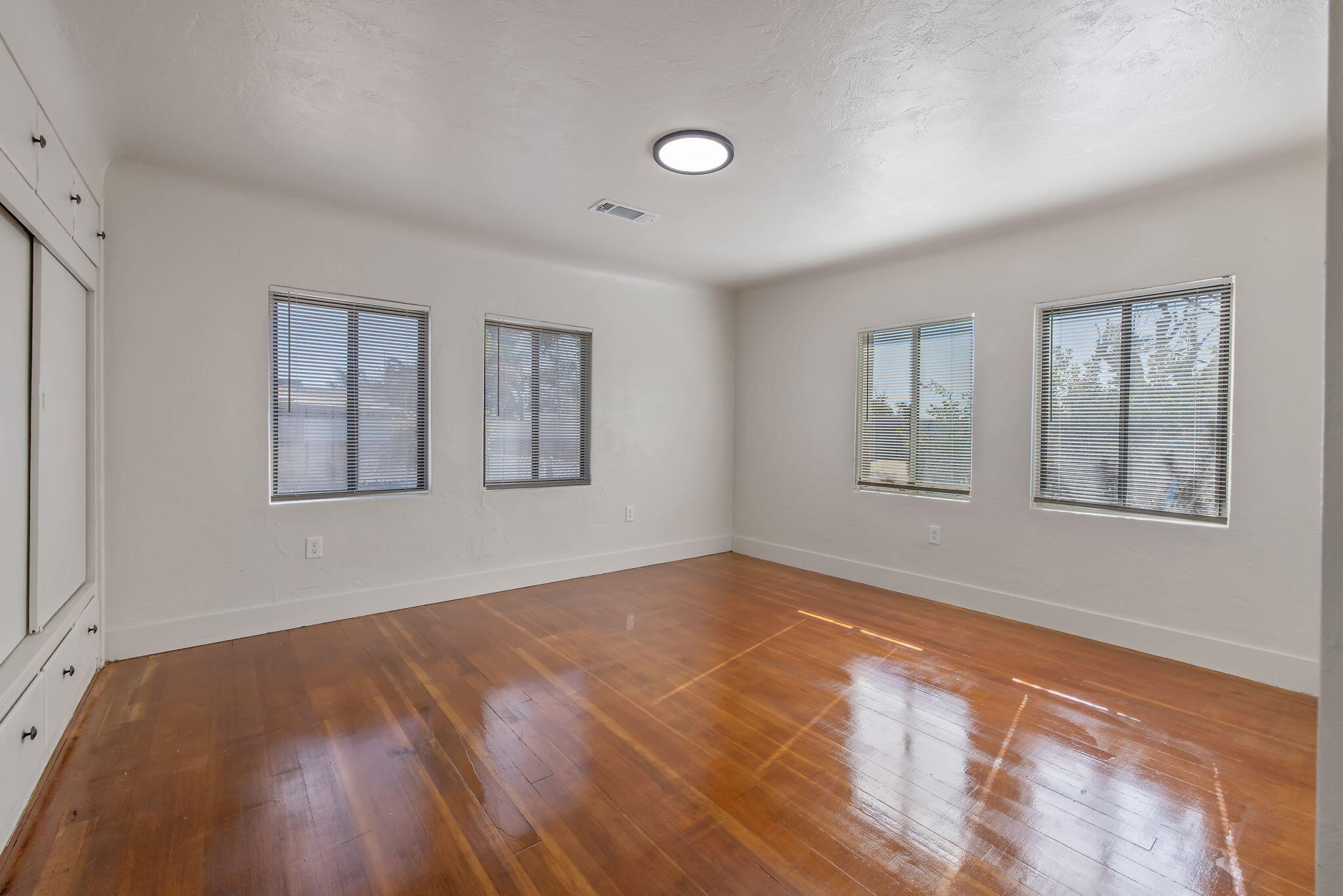 21199 S Feland Ave, Riverdale, CA 93656