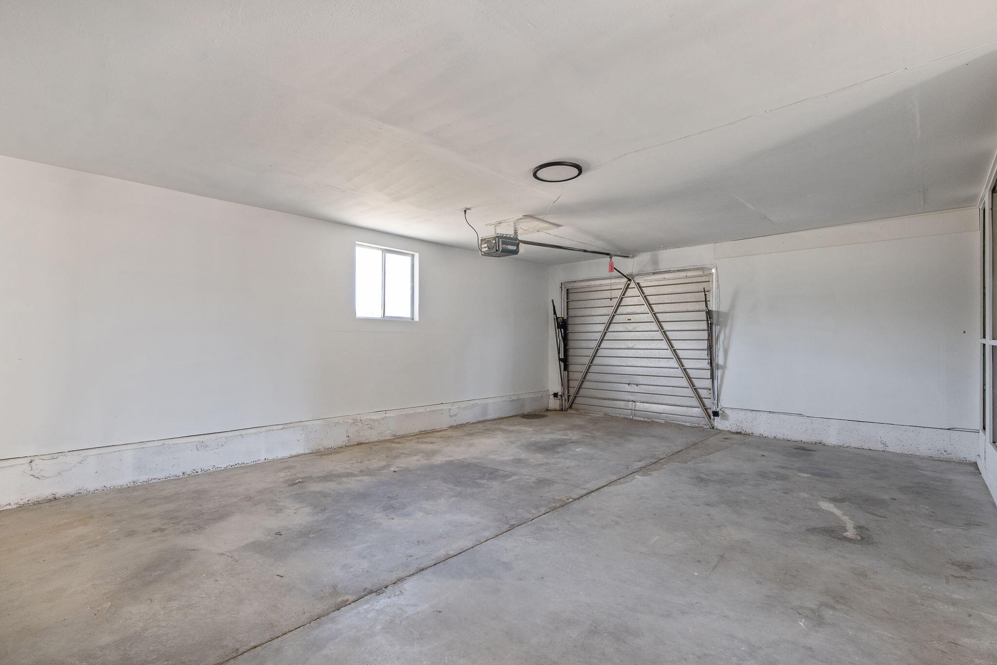 21199 S Feland Ave, Riverdale, CA 93656