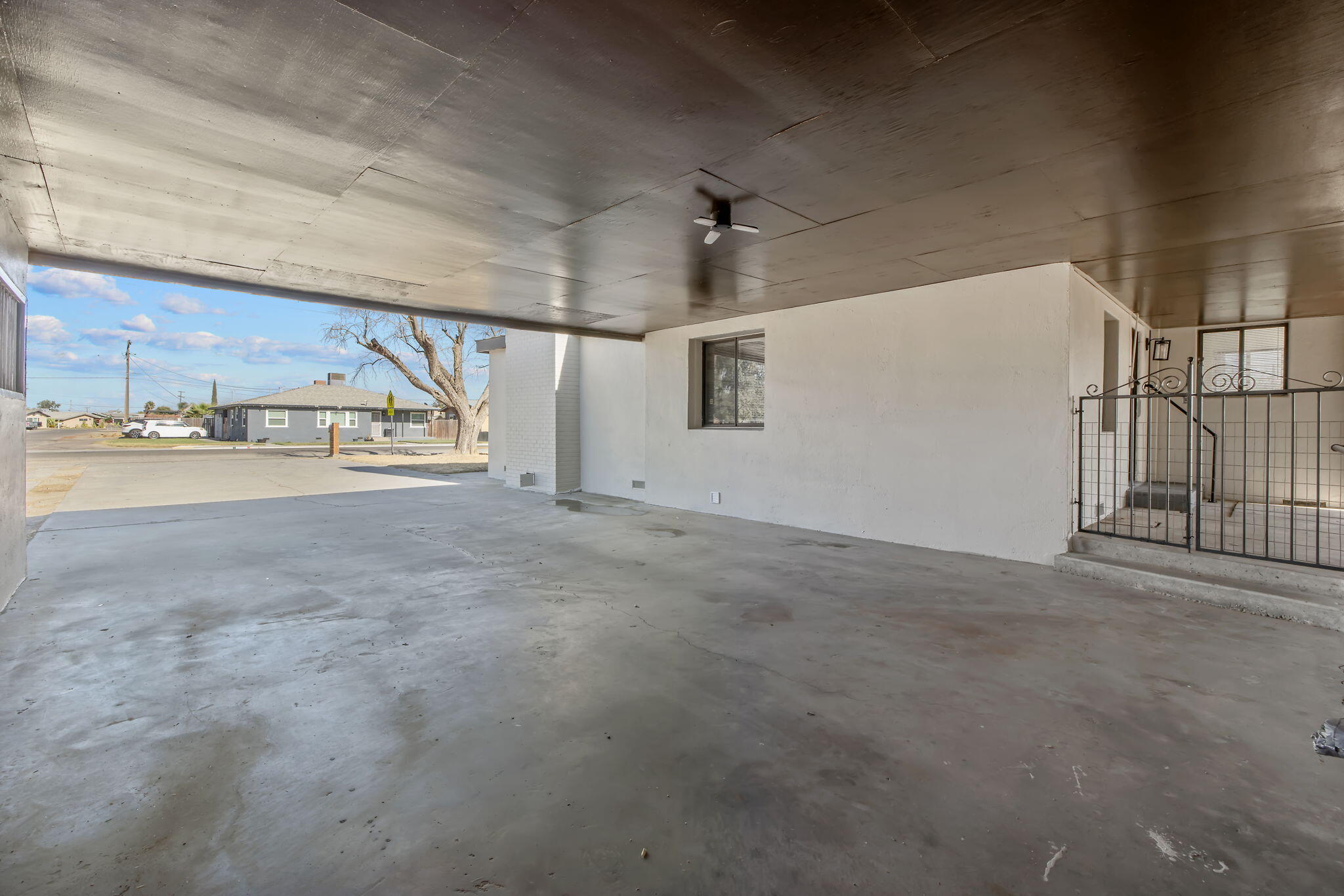 21199 S Feland Ave, Riverdale, CA 93656