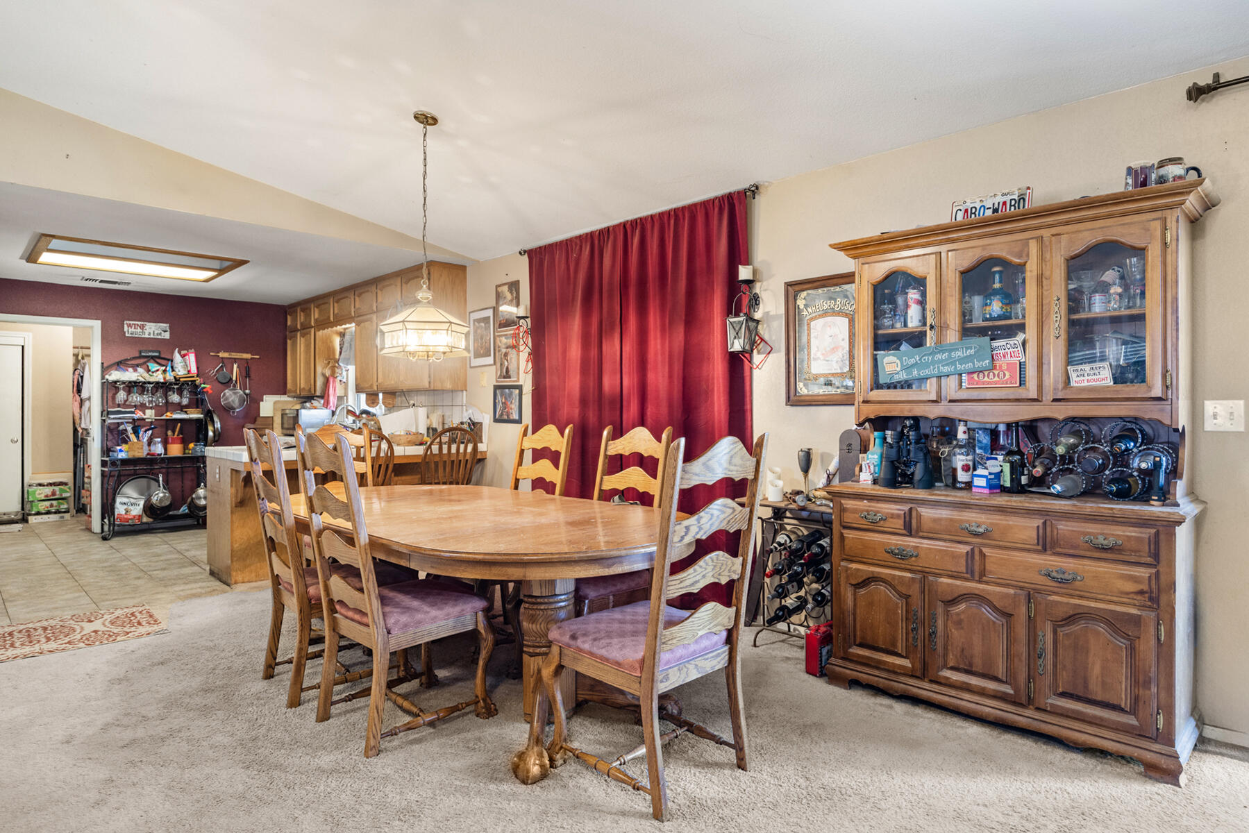 2721 E Goshen Ave, Visalia, CA 93292