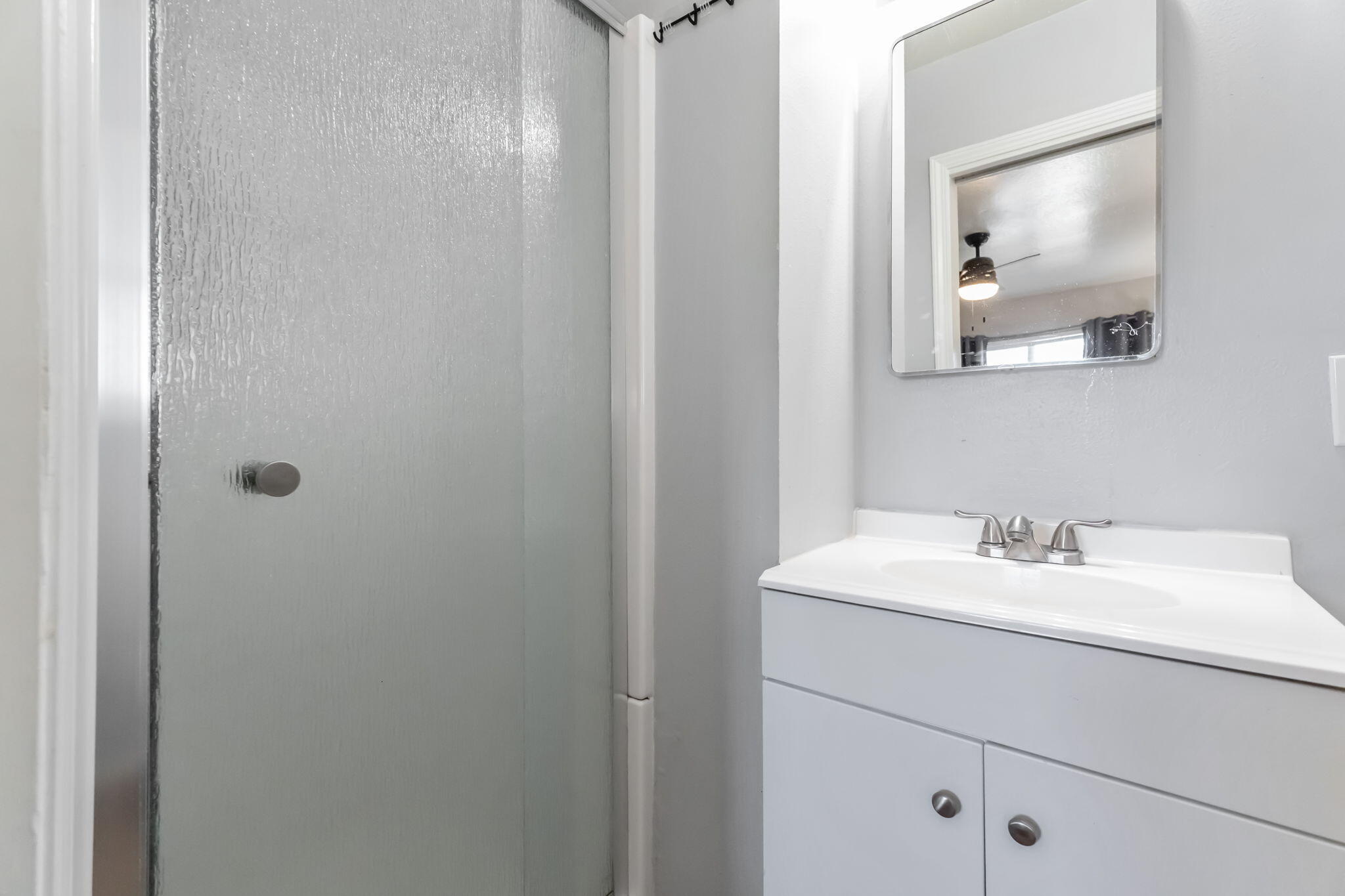 2333 E Austin Way, Fresno, CA 93726