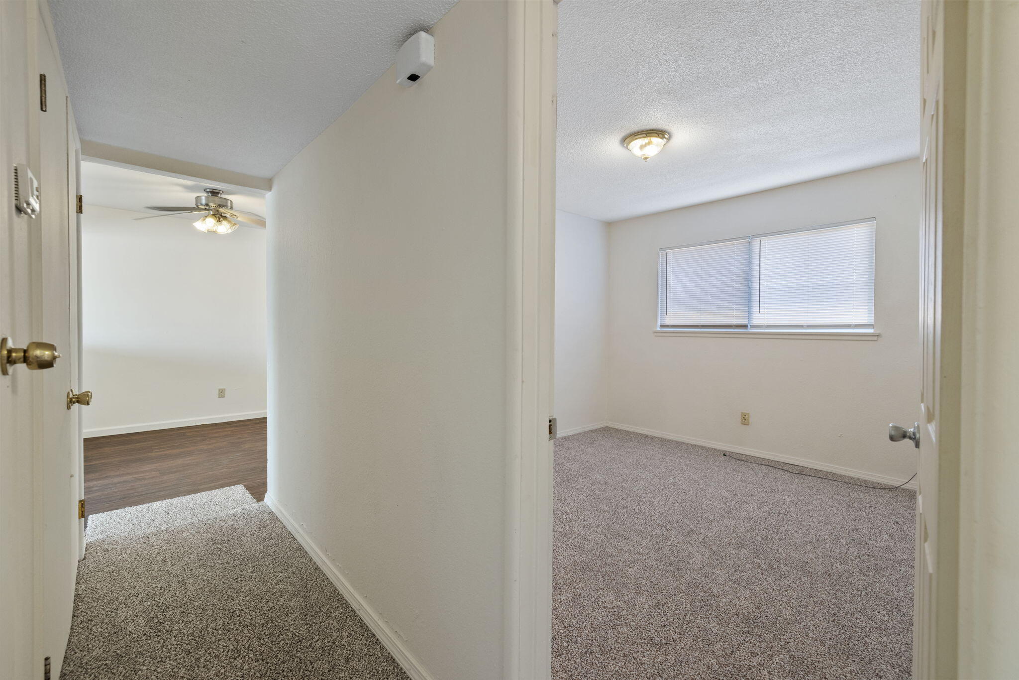 3124 W SW Tulare Ave, Visalia, CA 93277