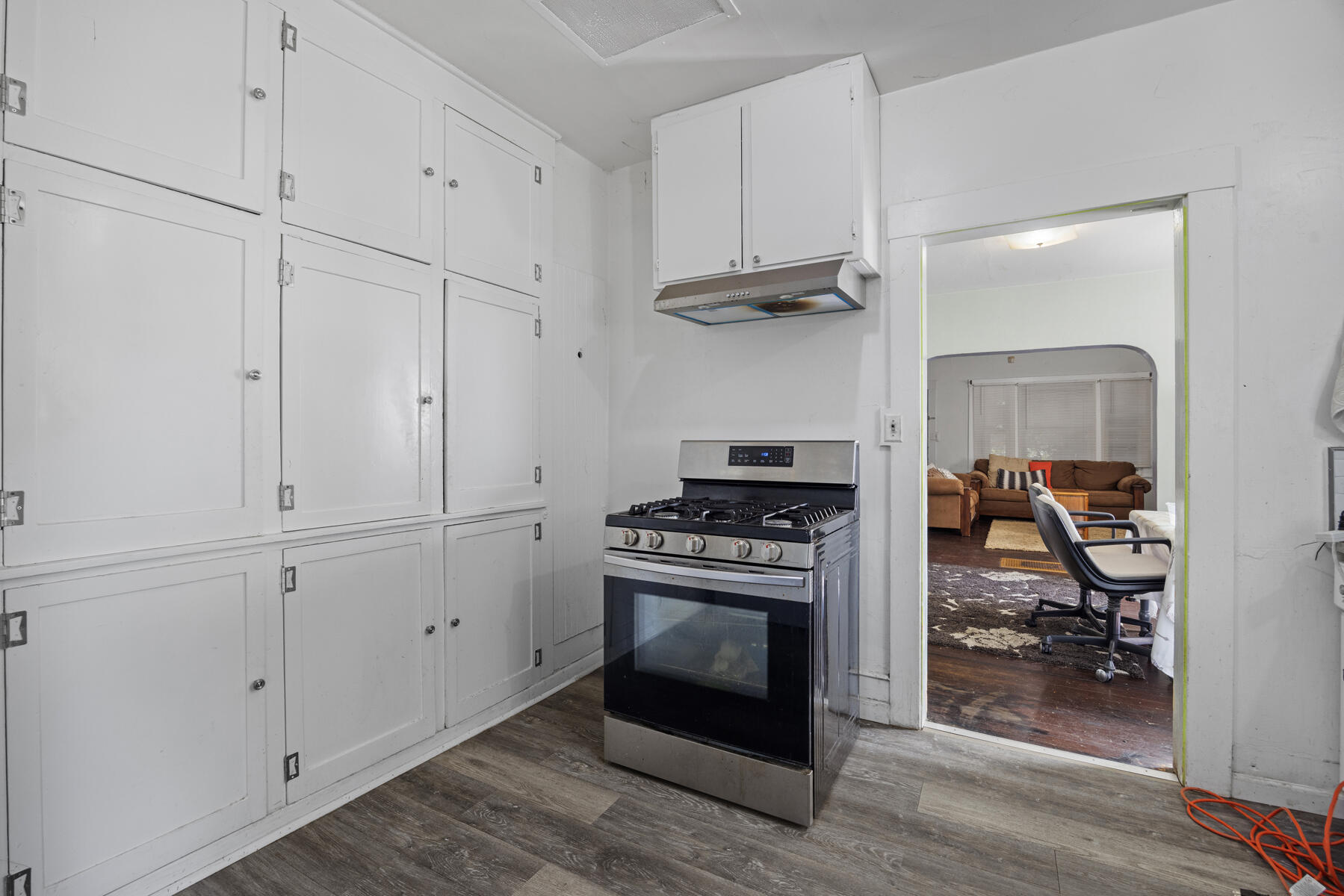 601 N Church St, Visalia, CA 93291