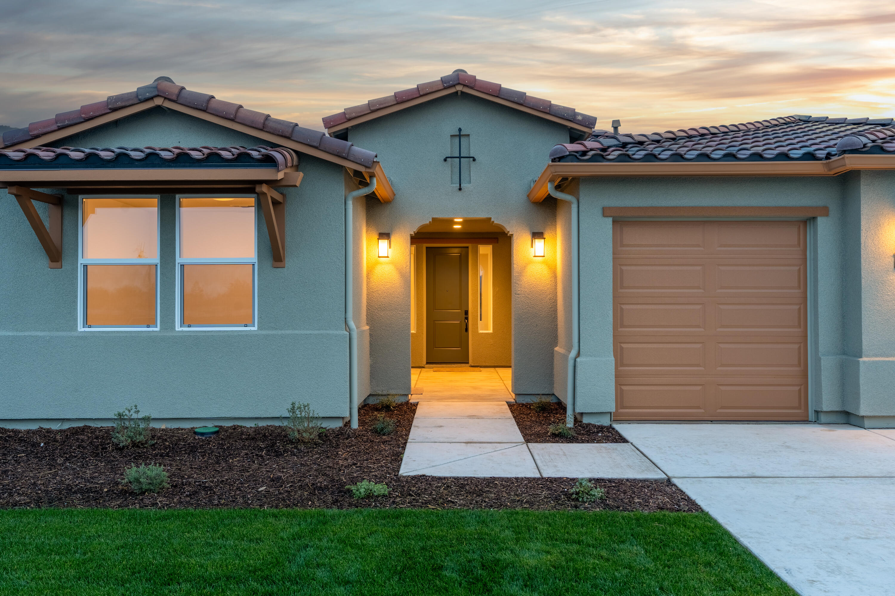 6521 W Wood Dr #Lot1048, Visalia, CA 93277