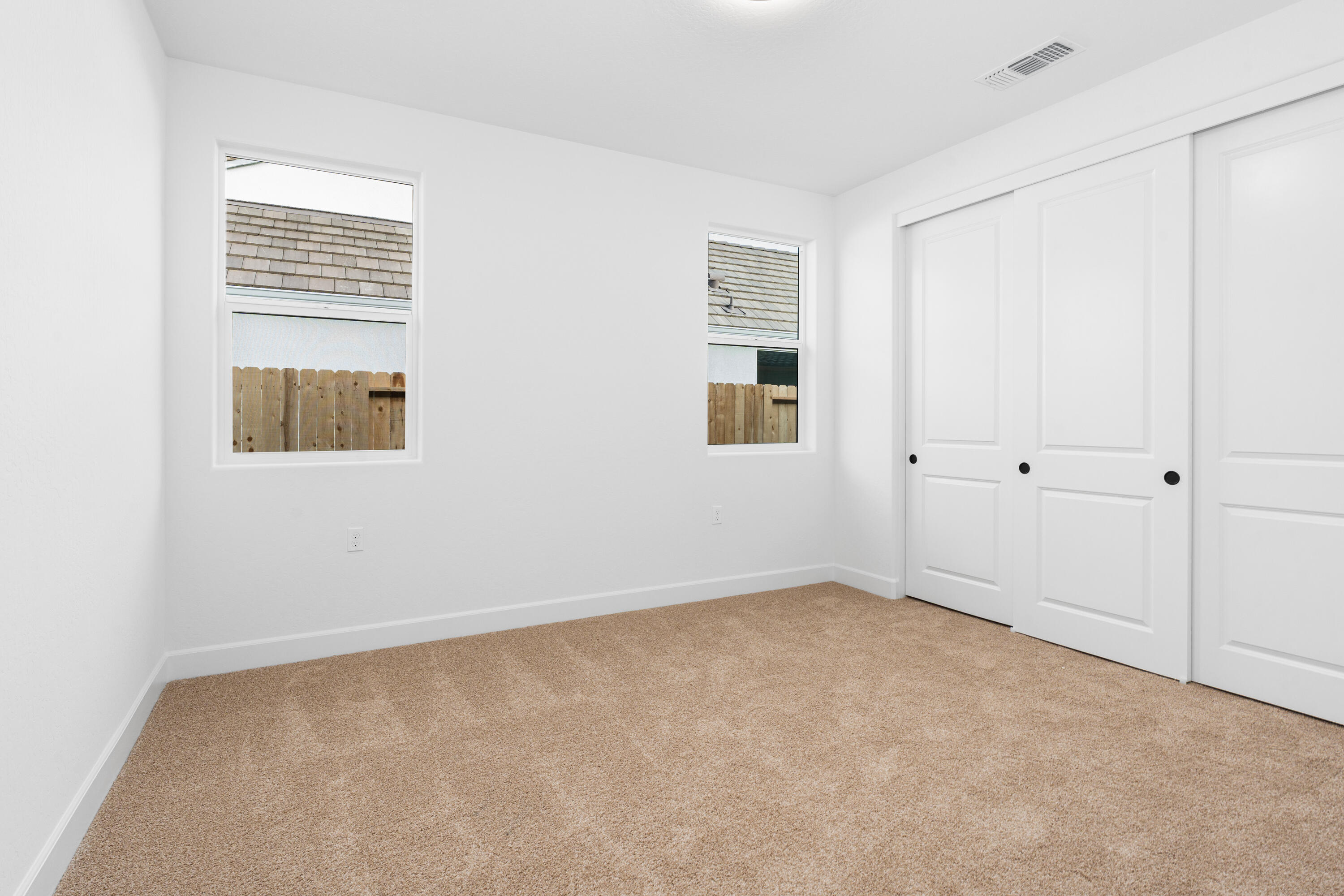 6521 W Wood Dr #Lot1048, Visalia, CA 93277