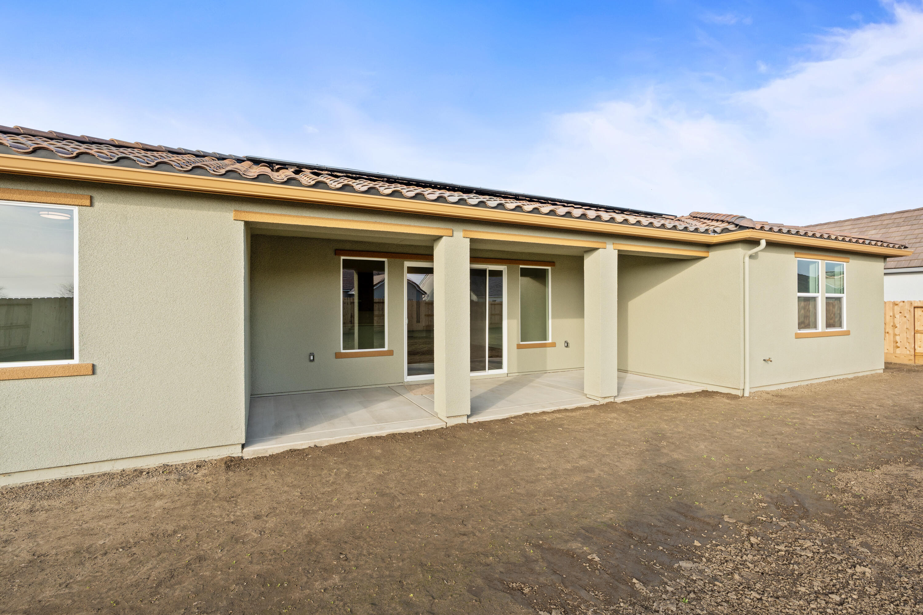 6521 W Wood Dr #Lot1048, Visalia, CA 93277