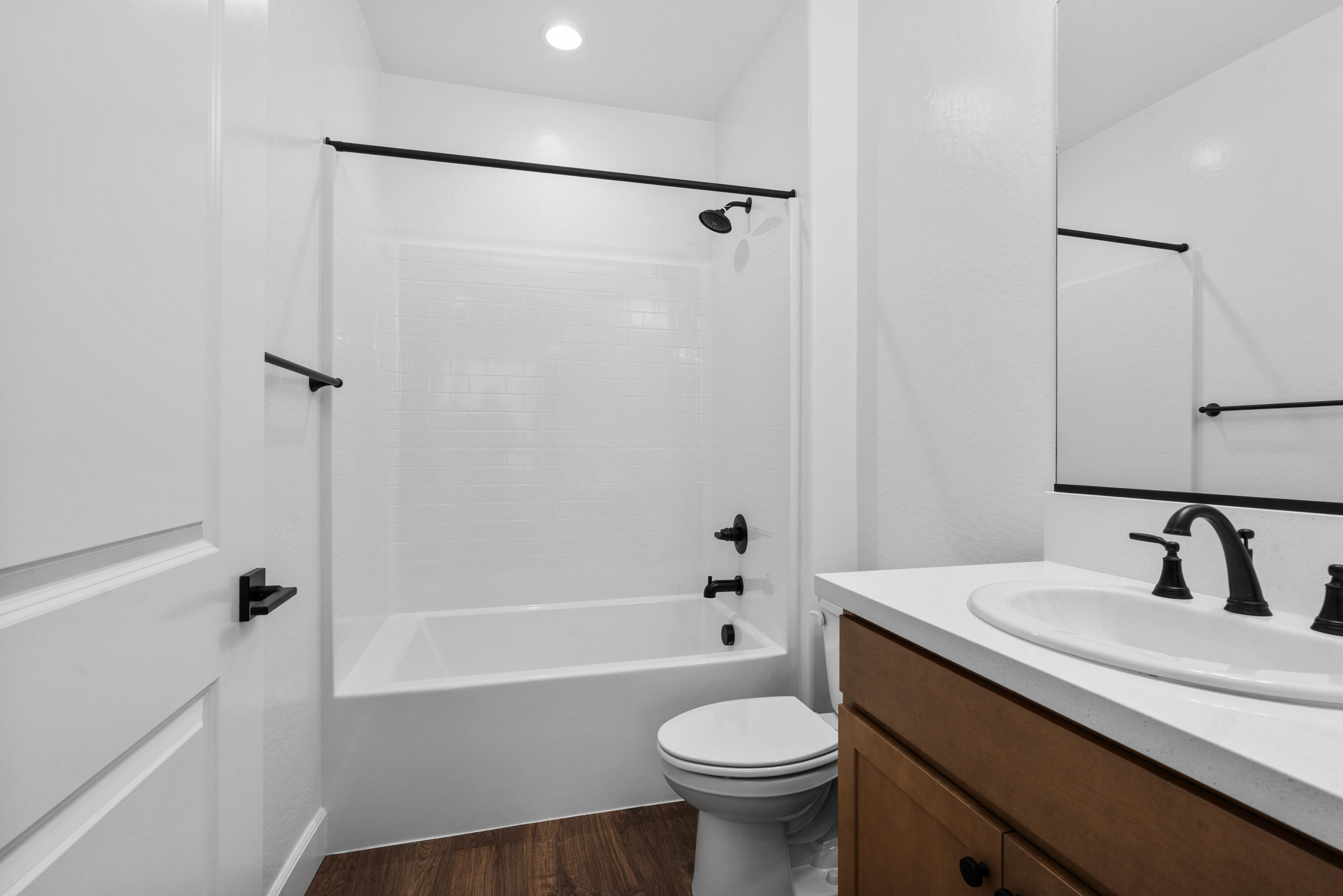 6521 W Wood Dr #Lot1048, Visalia, CA 93277