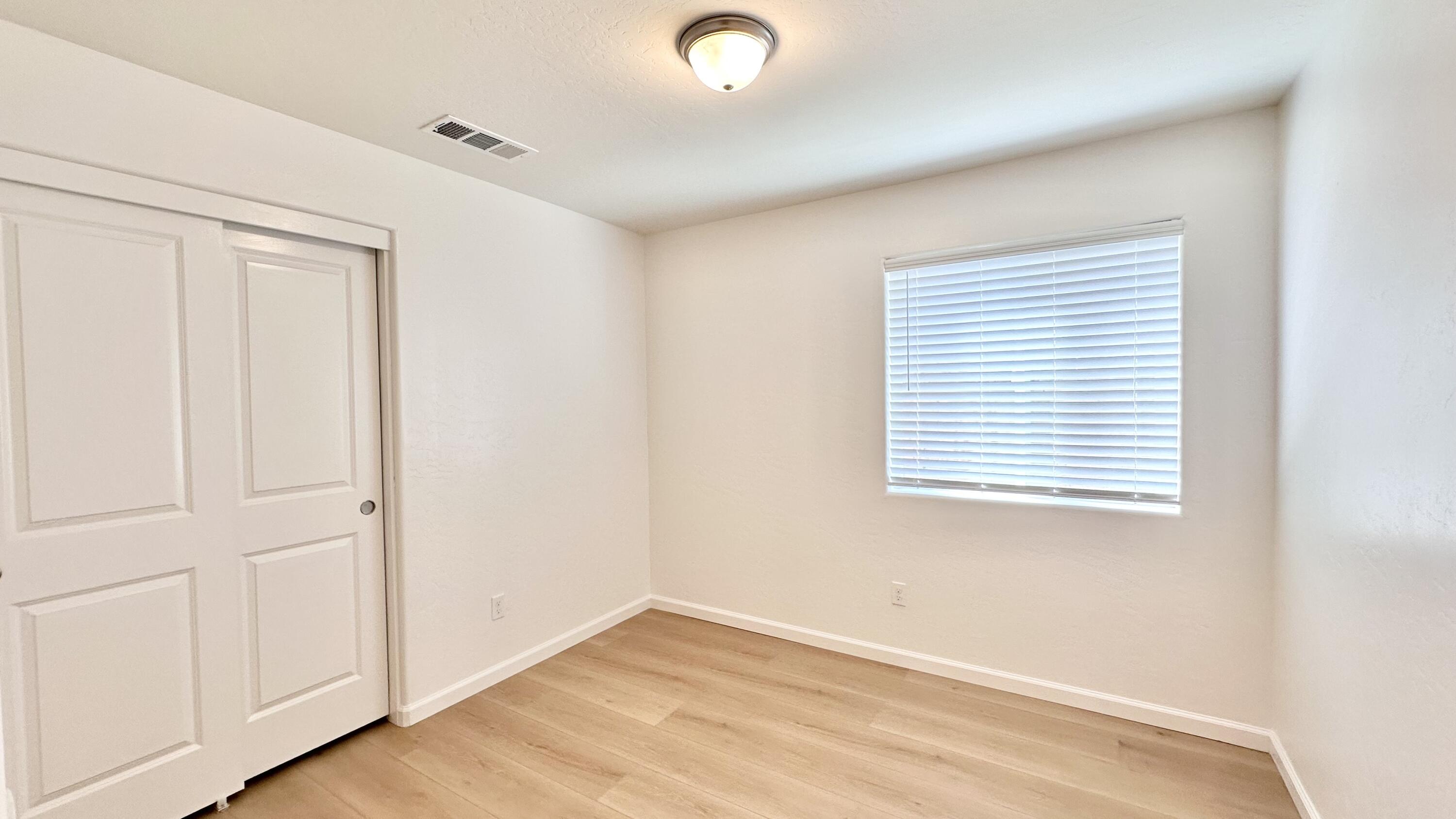 2228 E Four Creeks Ave, Visalia, CA 93292