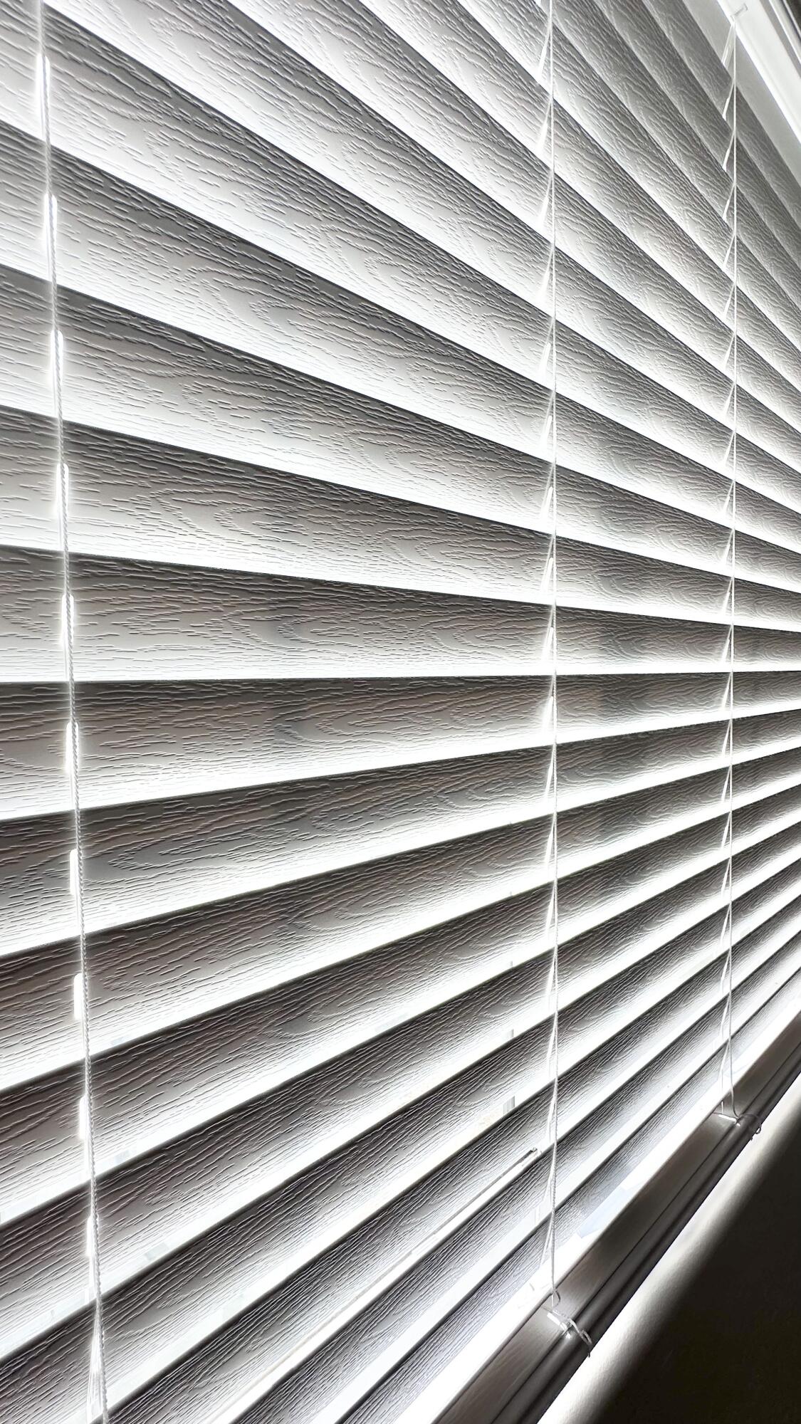 2228 E Four Creeks Ave, Visalia, CA 93292