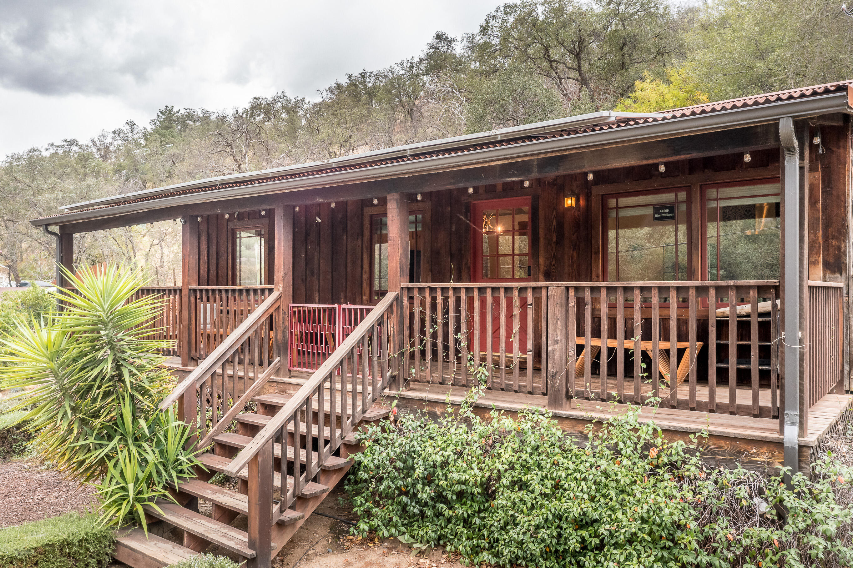 44609 Dinely Dr, Three Rivers, CA 93271