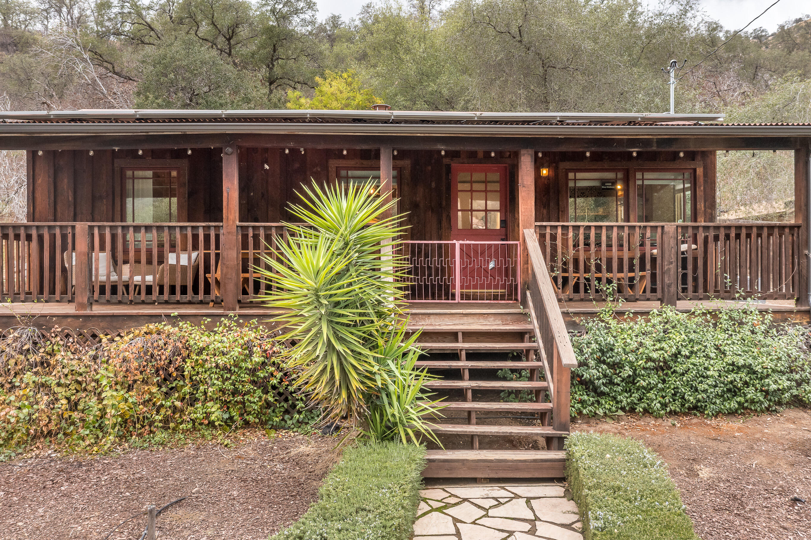 44609 Dinely Dr, Three Rivers, CA 93271