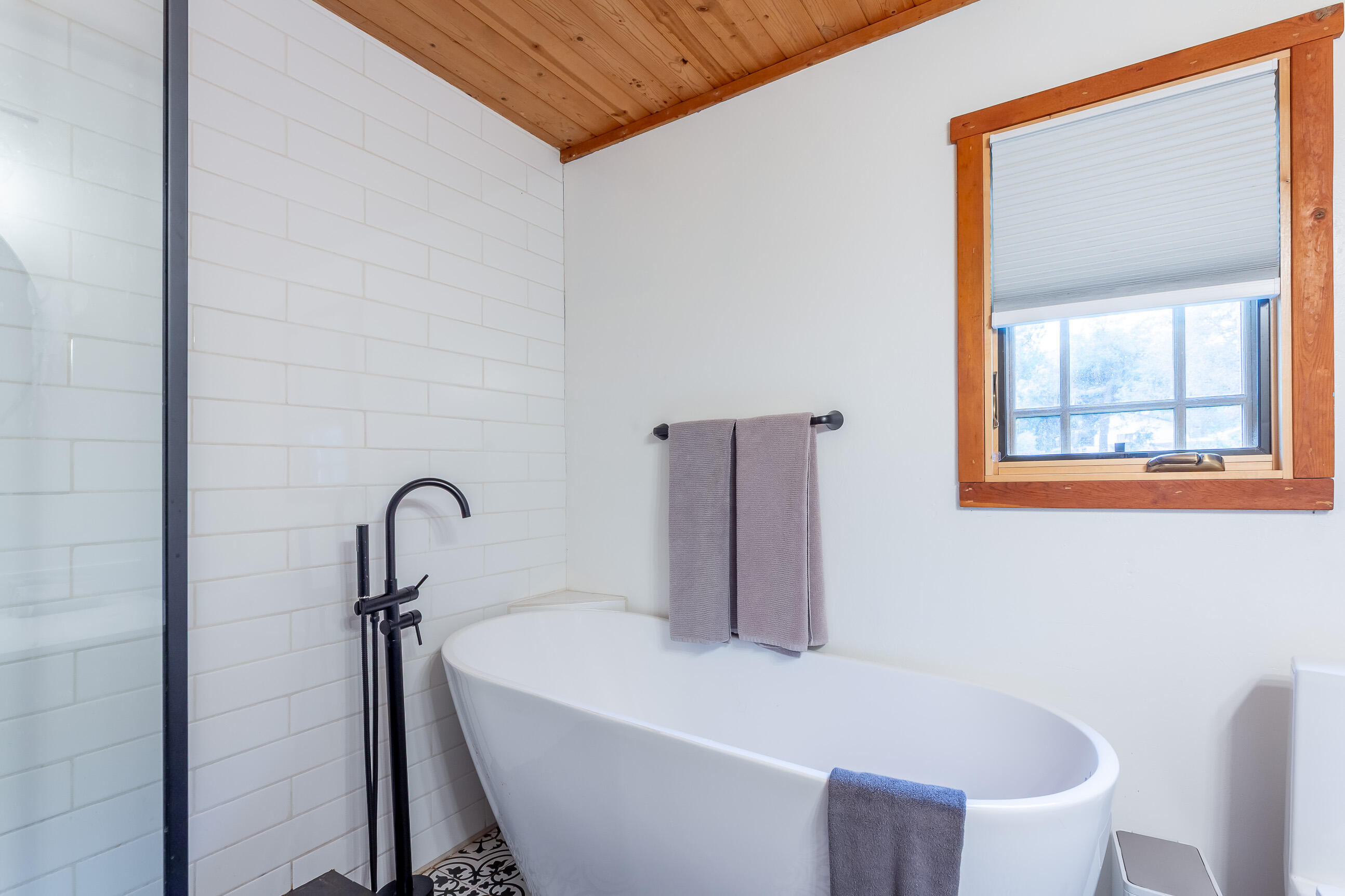 44609 Dinely Dr, Three Rivers, CA 93271