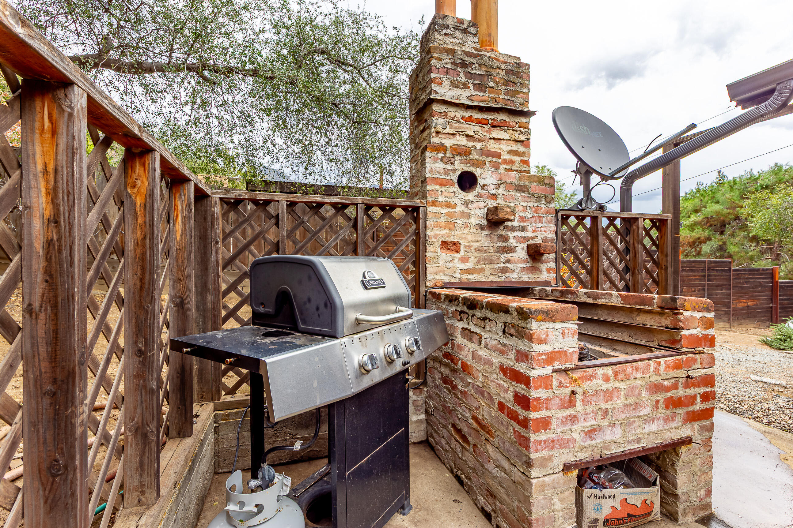 44609 Dinely Dr, Three Rivers, CA 93271