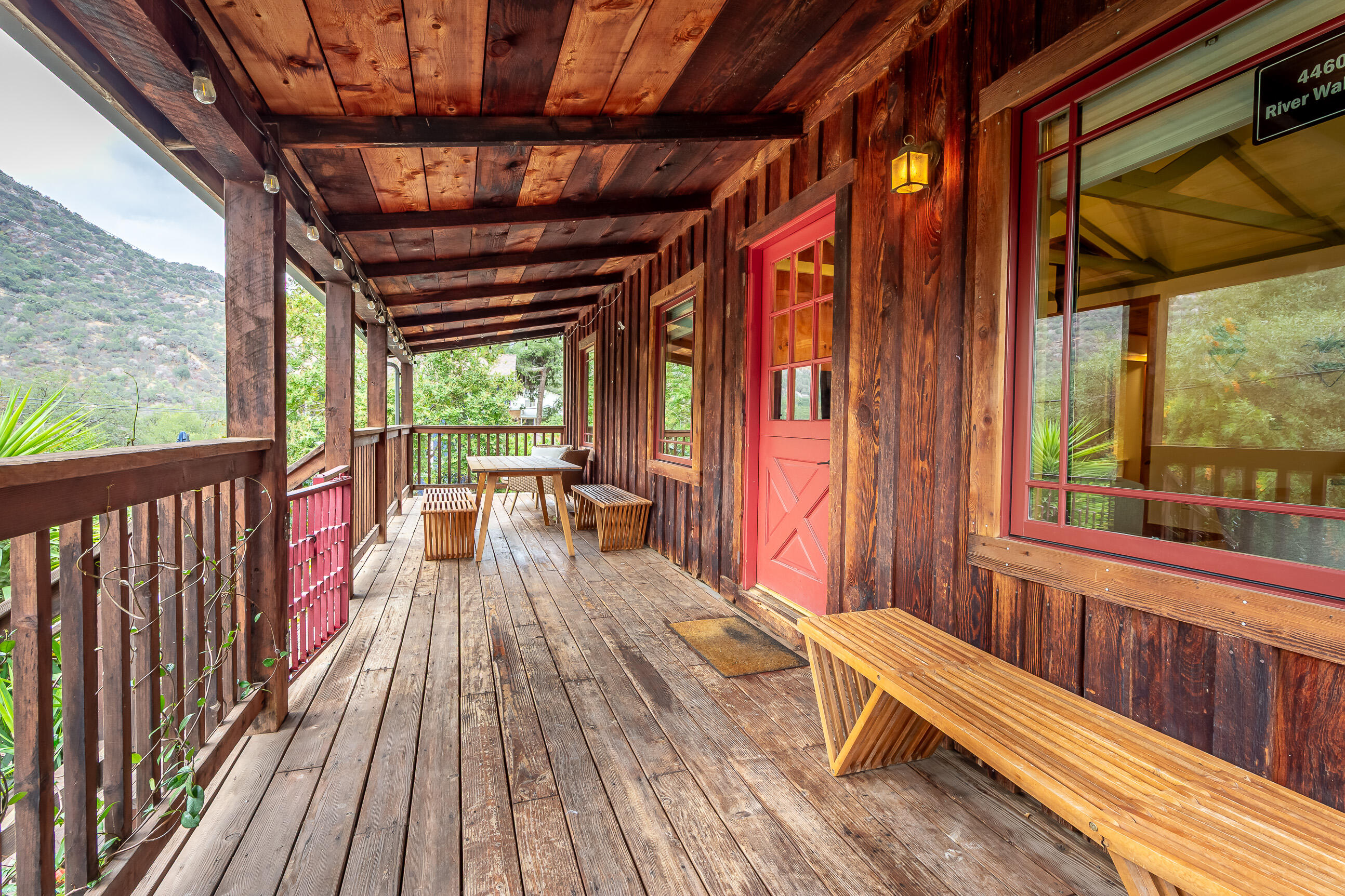 44609 Dinely Dr, Three Rivers, CA 93271