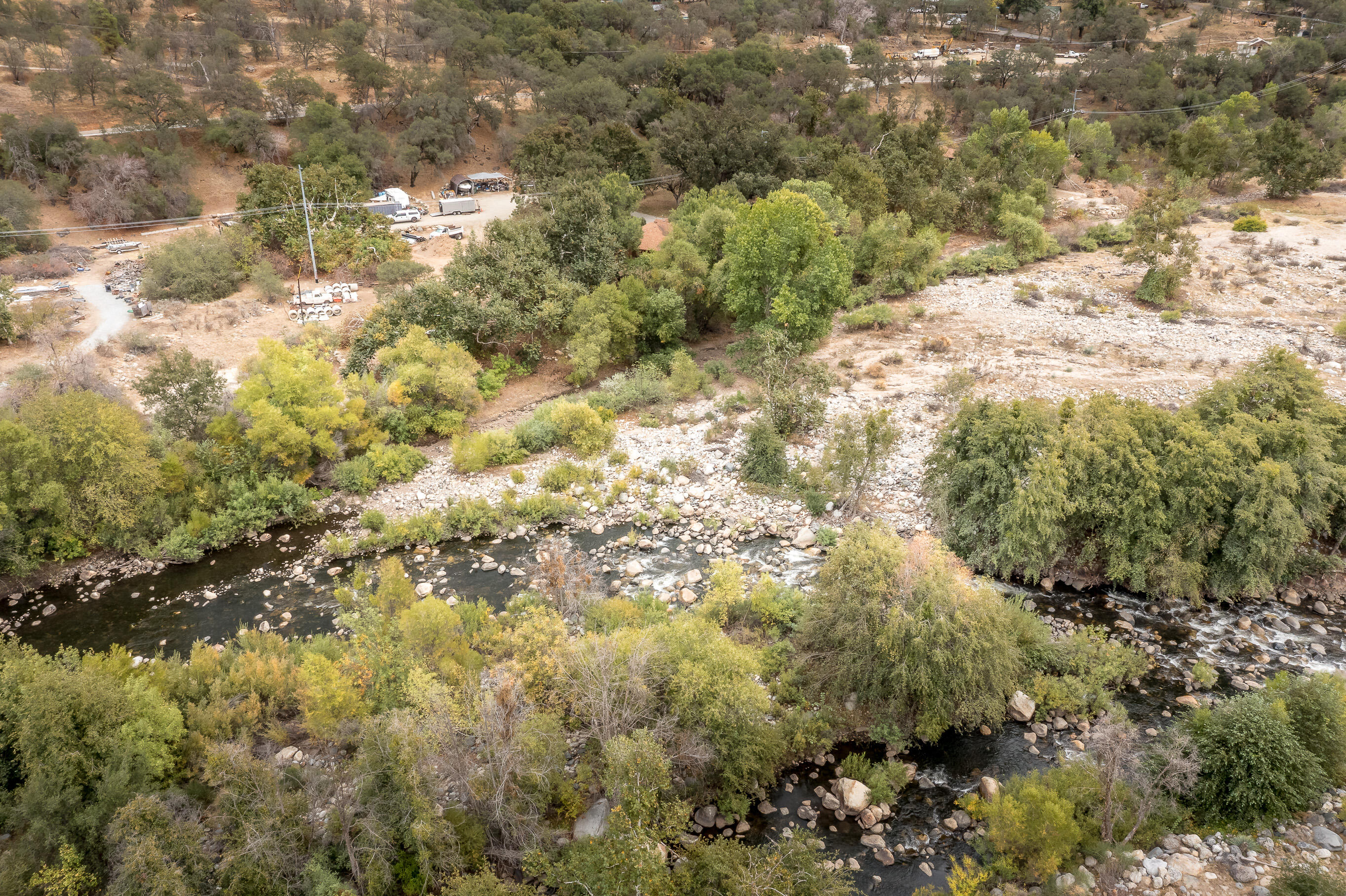 44609 Dinely Dr, Three Rivers, CA 93271