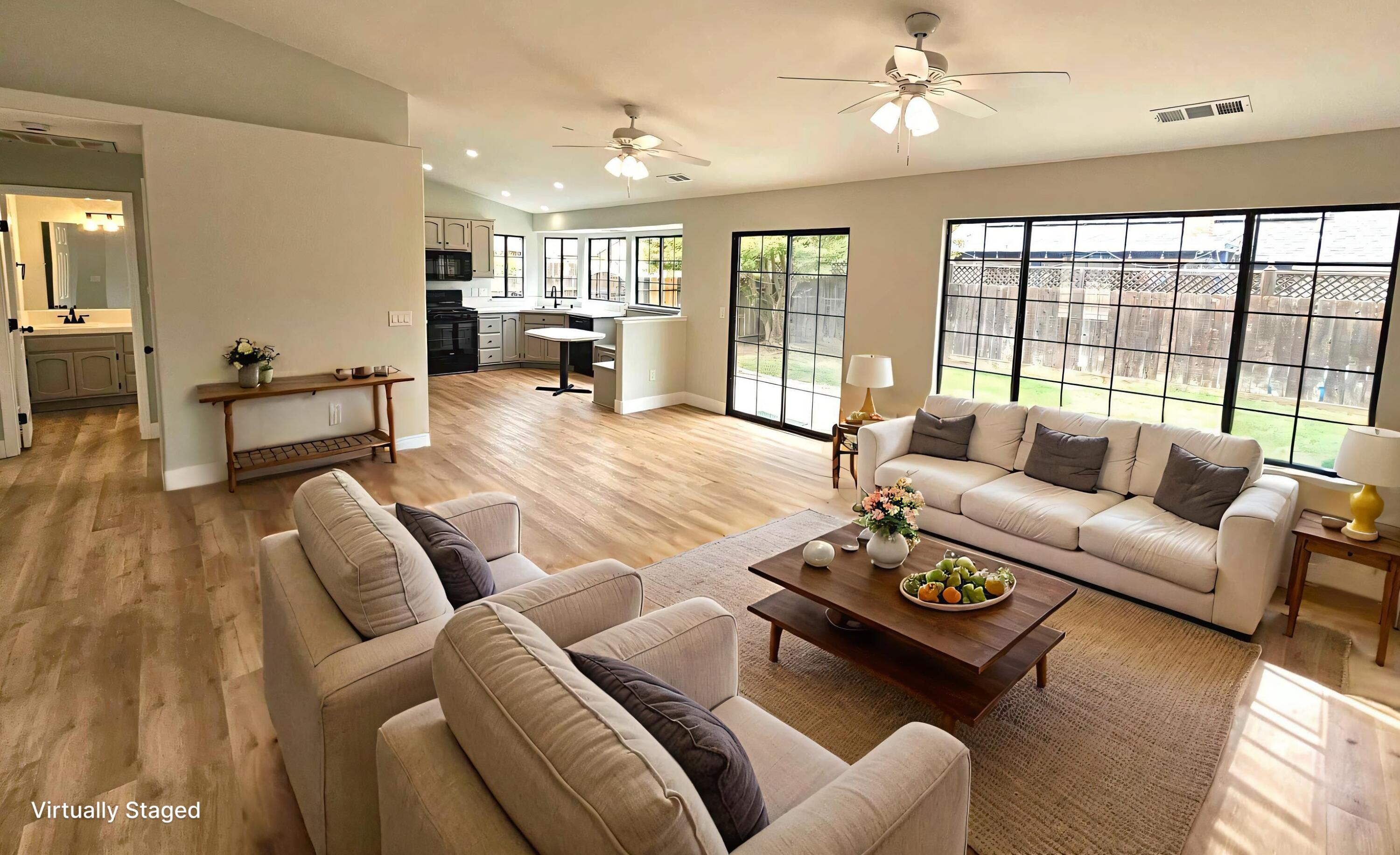 825 N Manzanita St, Visalia, CA 93292