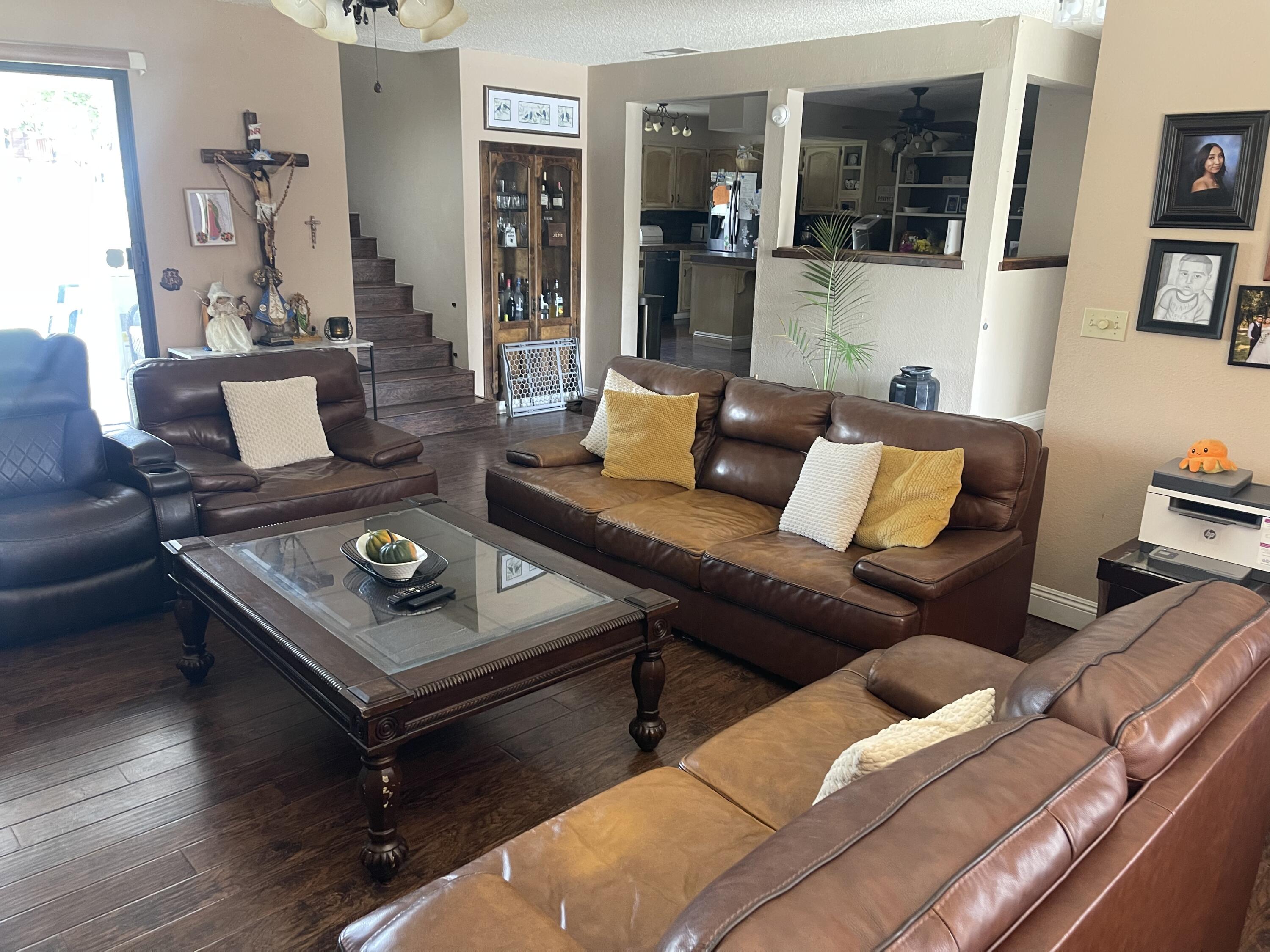 31369 Success Valley Dr, Porterville, CA 93257