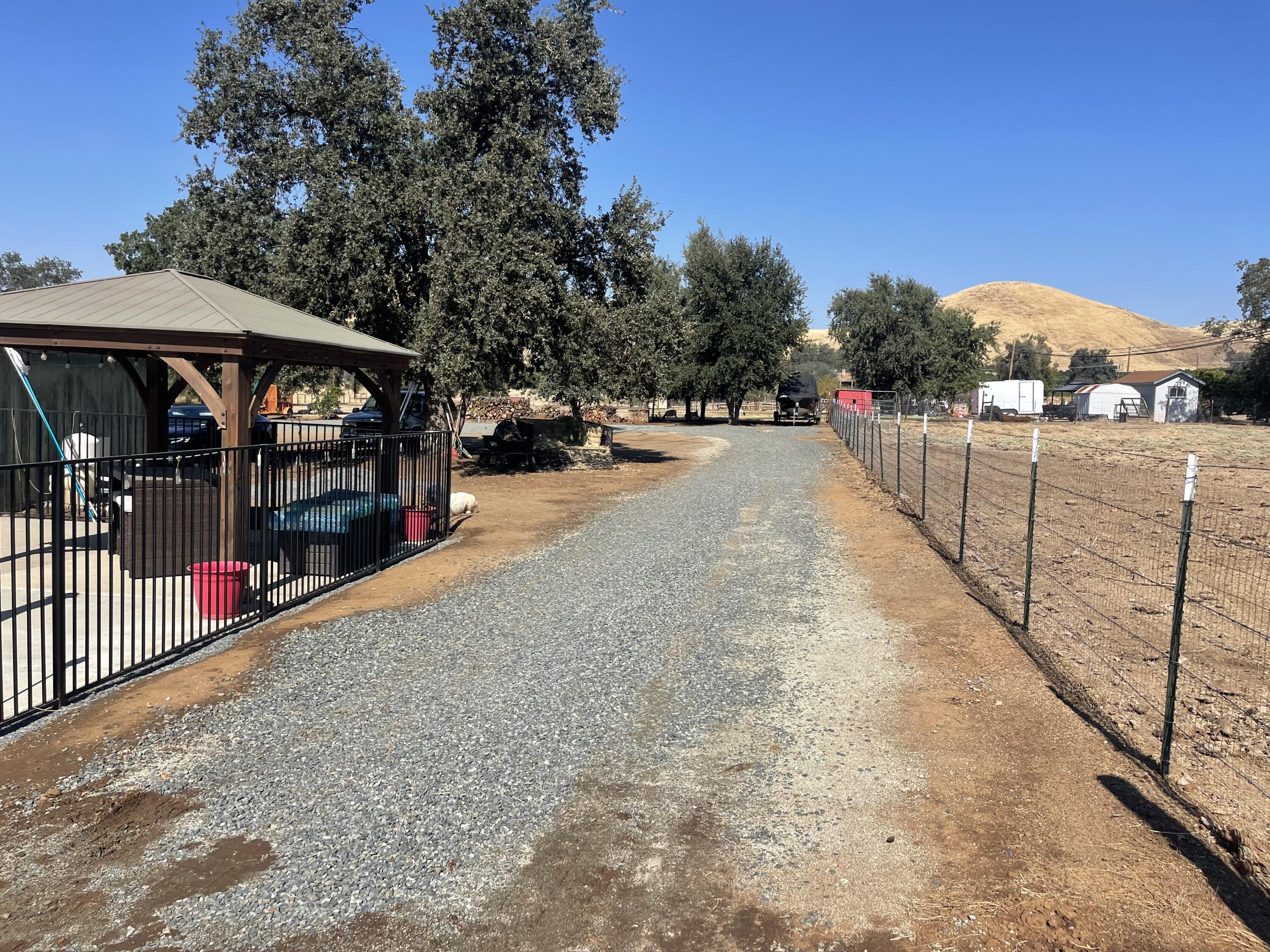 31369 Success Valley Dr, Porterville, CA 93257