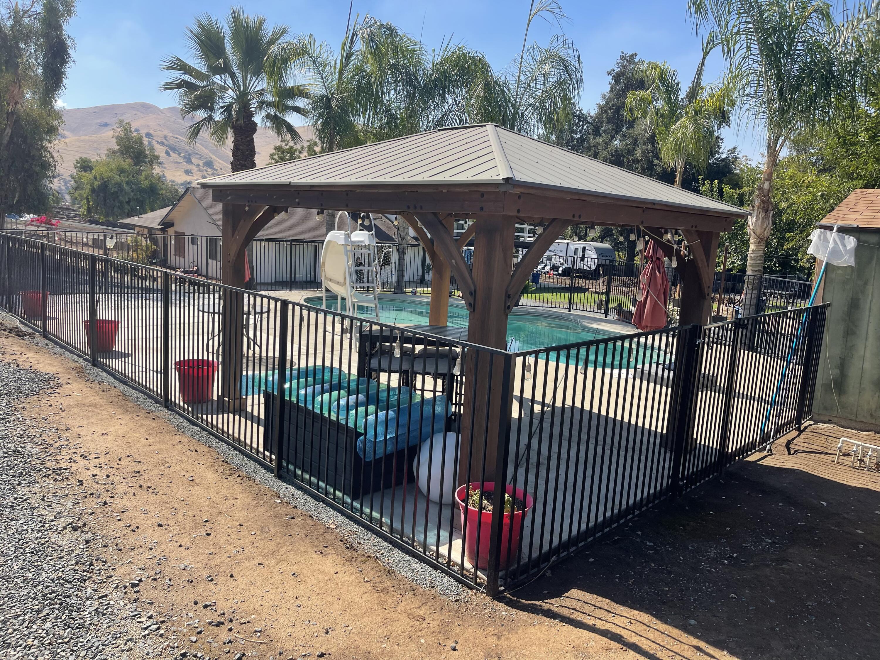 31369 Success Valley Dr, Porterville, CA 93257