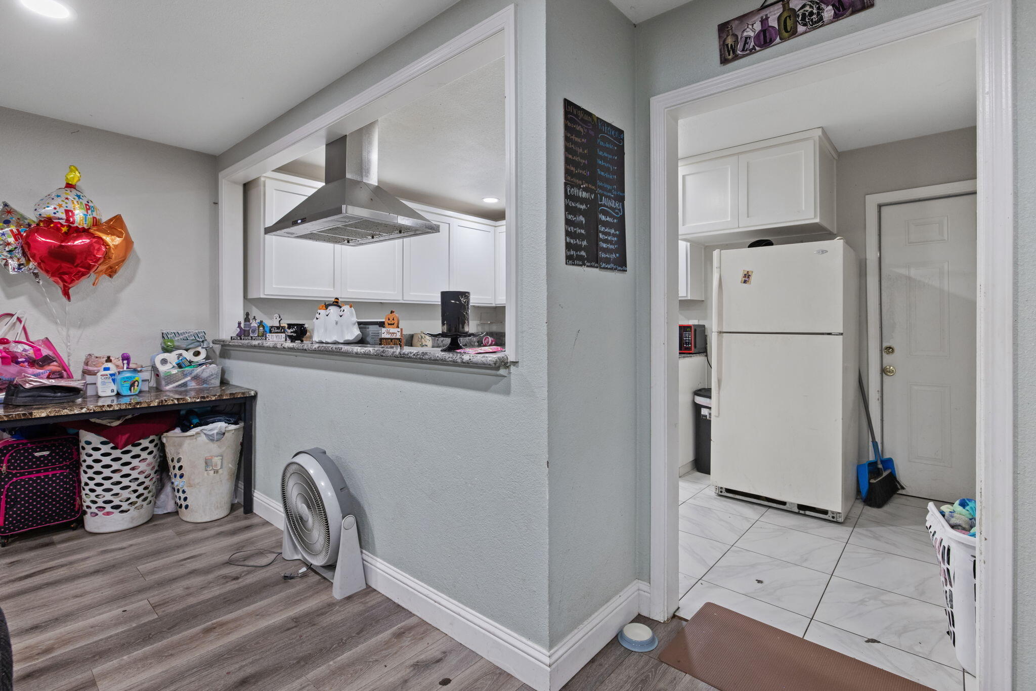 820 N Floral St, Visalia, CA 93291