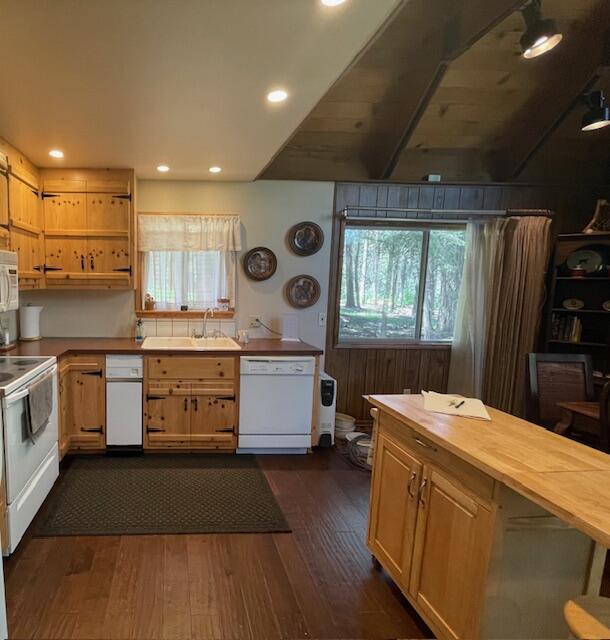 57393 Ponderosa Dr, Ponderosa, CA 93265