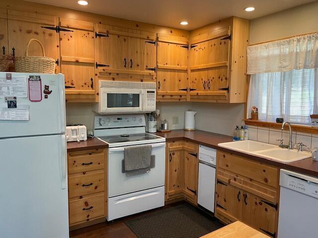 57393 Ponderosa Dr, Ponderosa, CA 93265