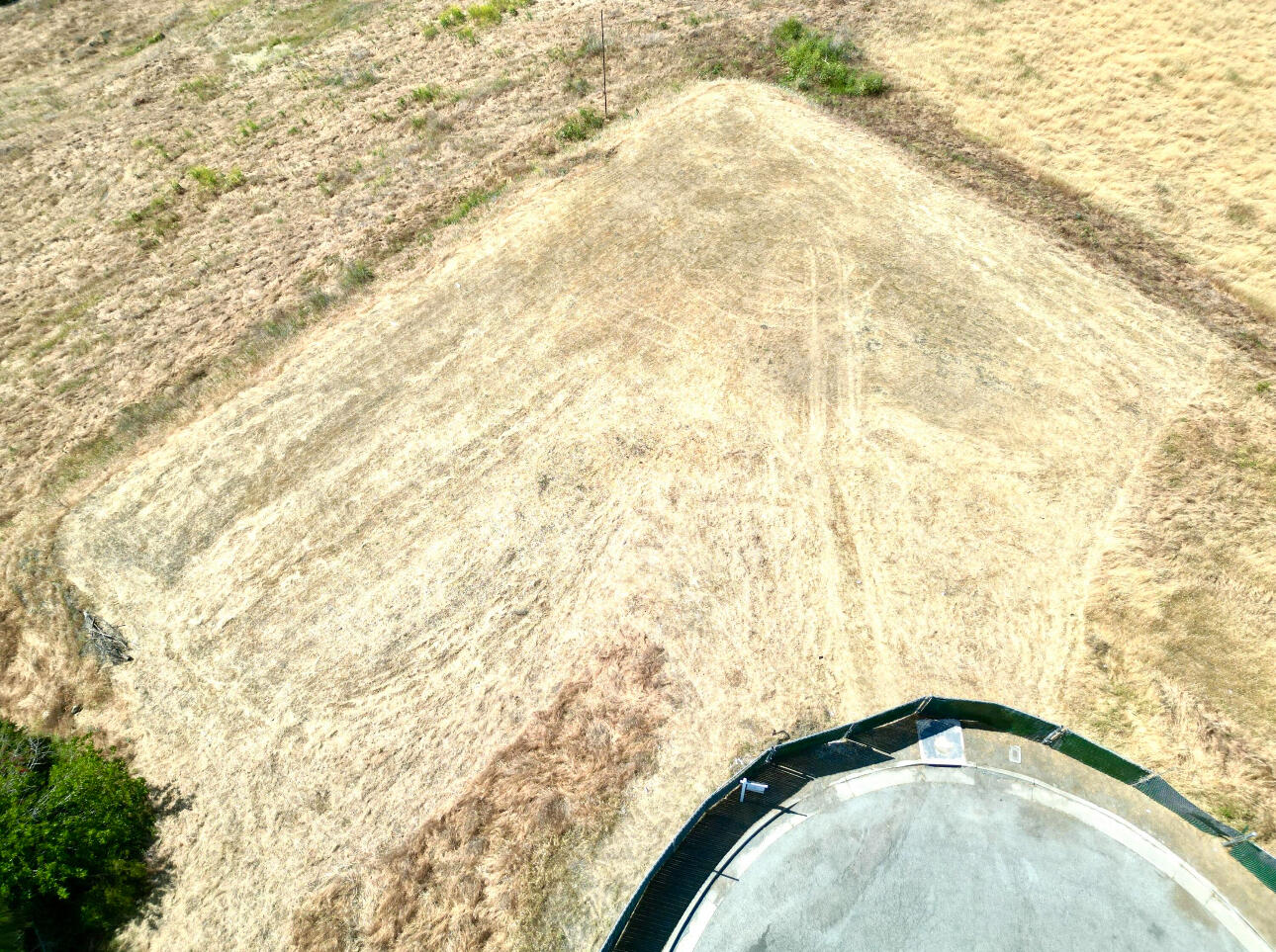 1485 N Highland Dr, Porterville, CA 93257