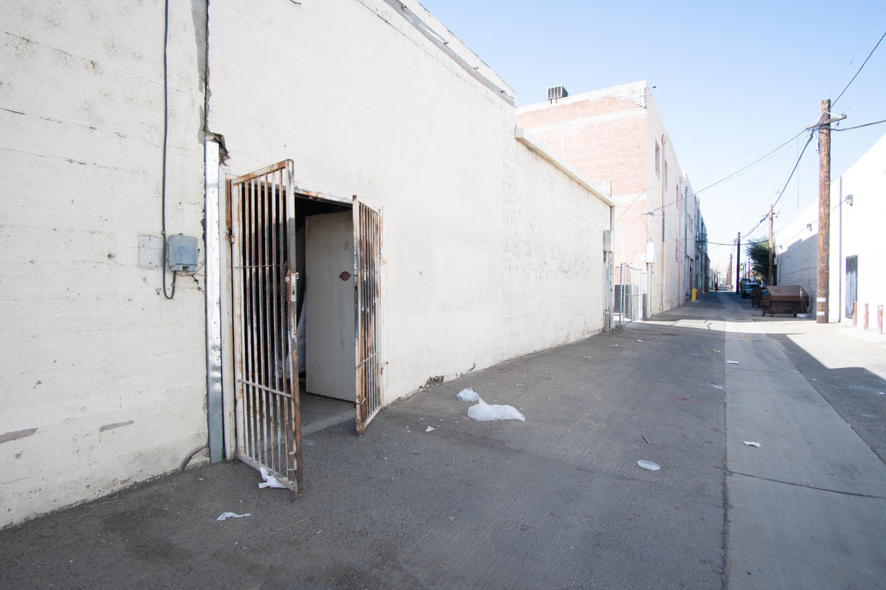 40 N Main St, Porterville, CA 93257