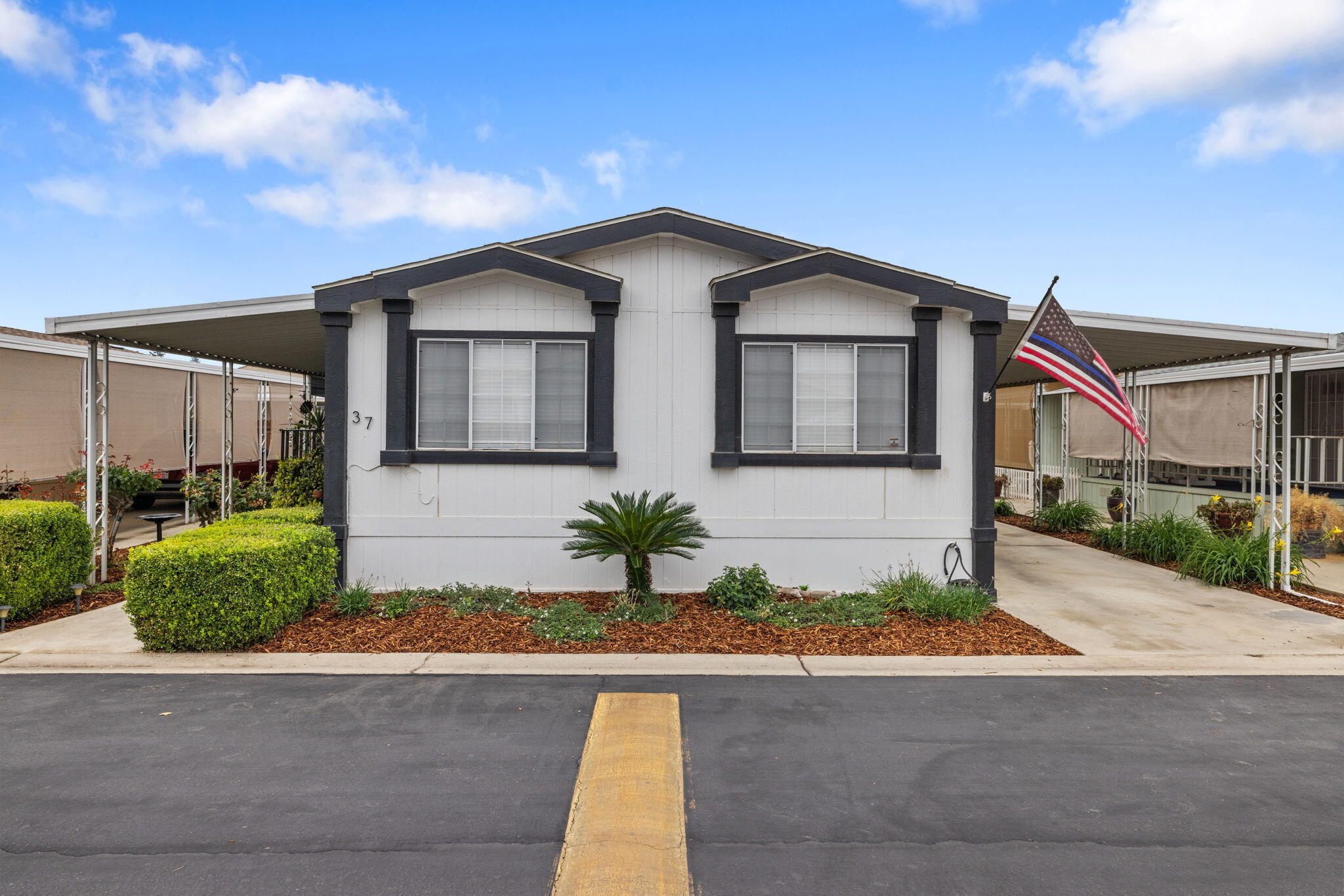 2459 N Oaks St #37, Tulare, CA 93274