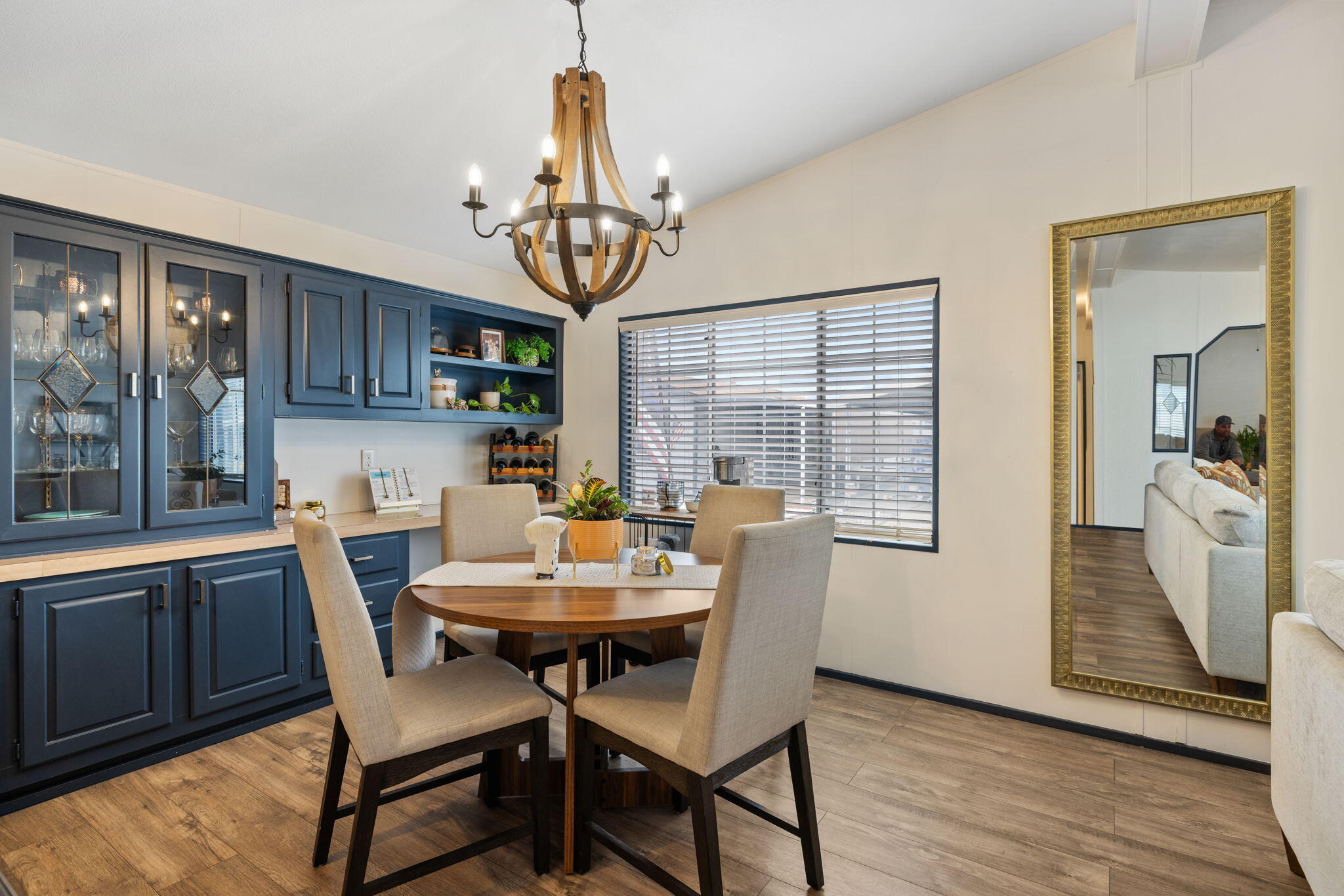 2459 N Oaks St #37, Tulare, CA 93274