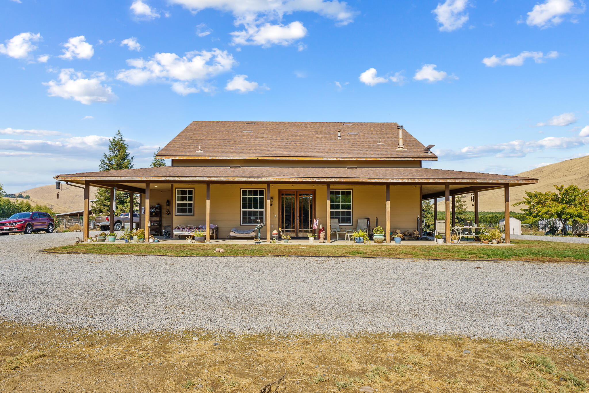 24279 Ave 224, Lindsay, CA 93247