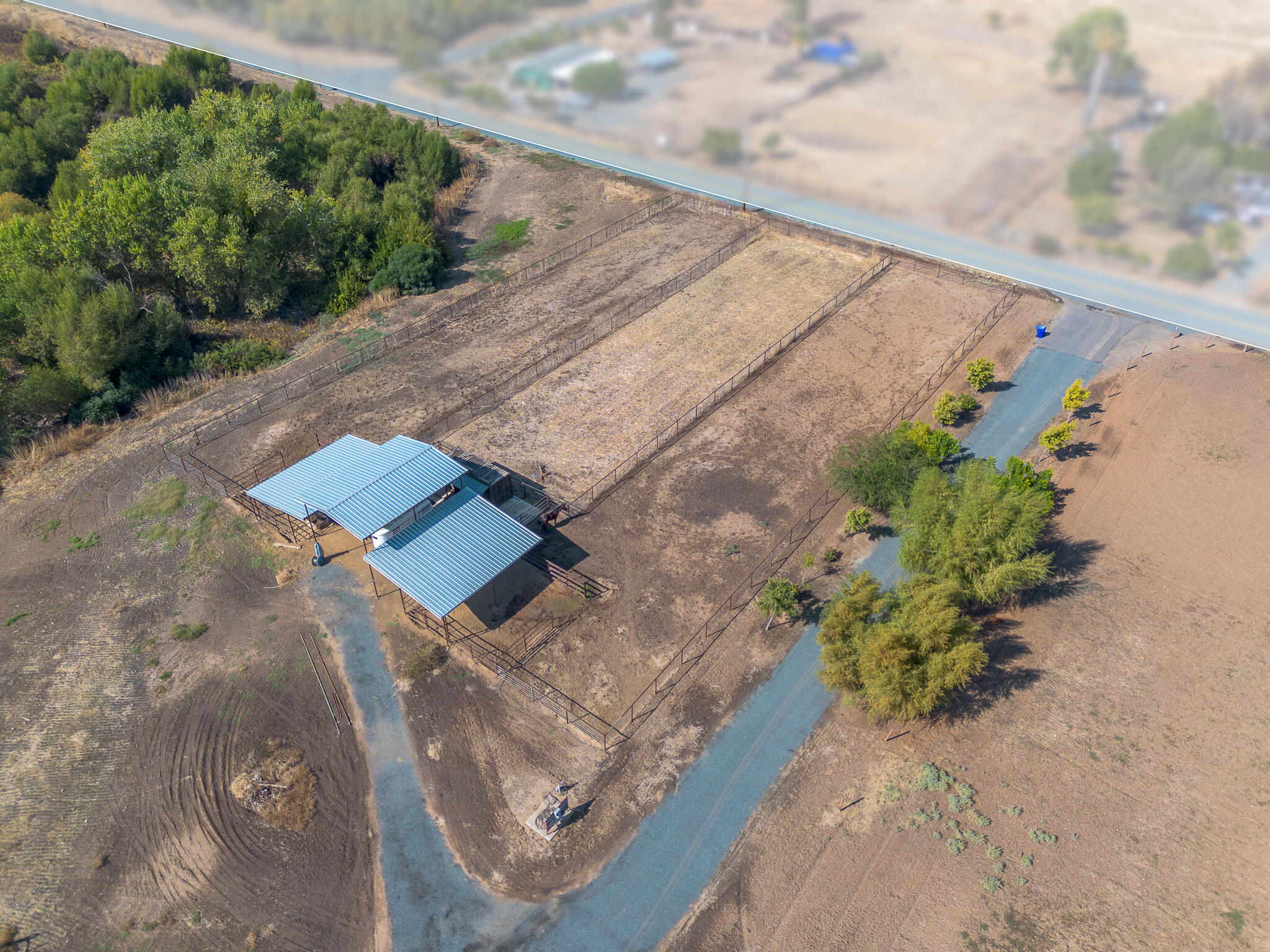 24279 Ave 224, Lindsay, CA 93247