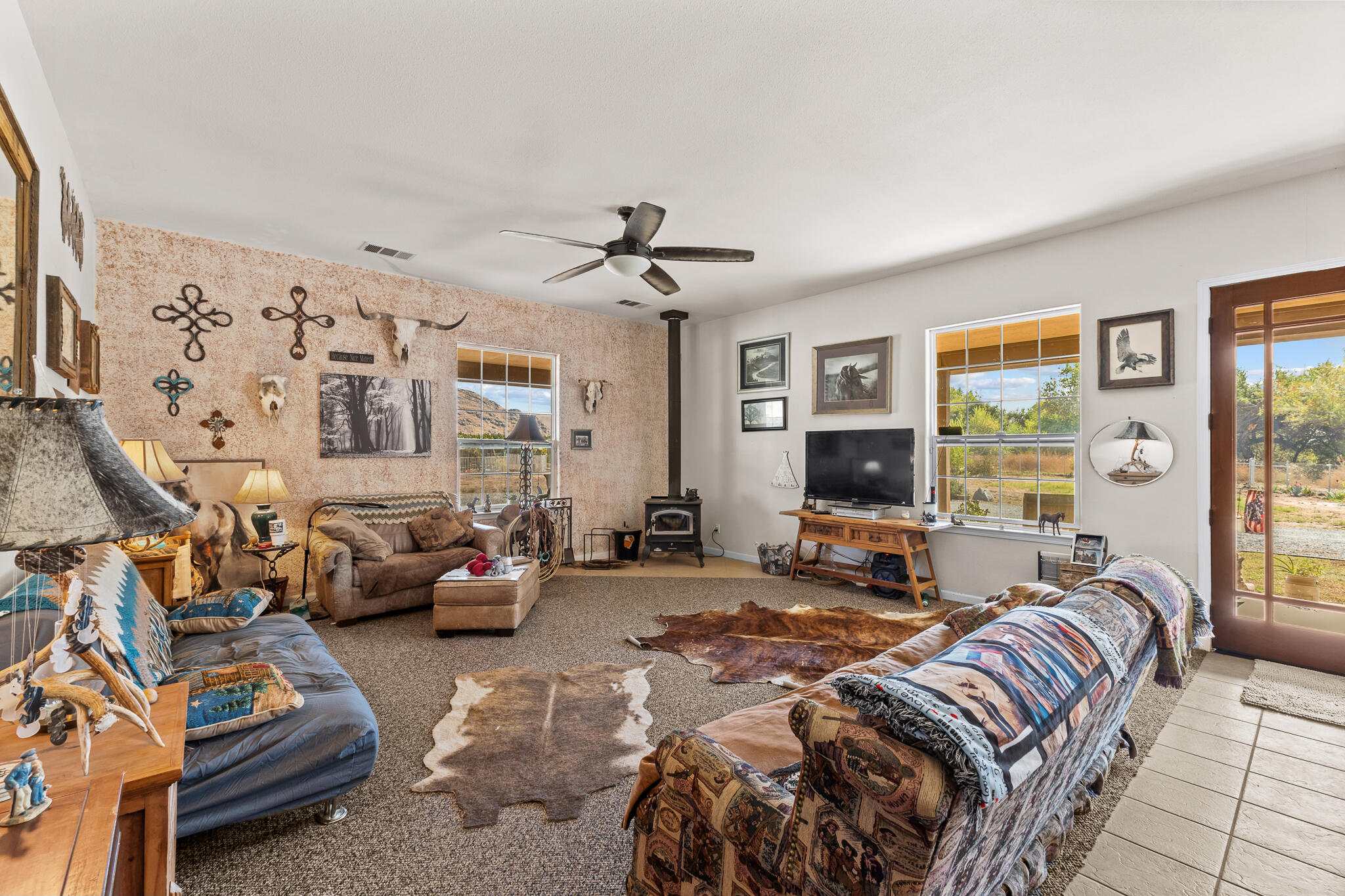 24279 Ave 224, Lindsay, CA 93247