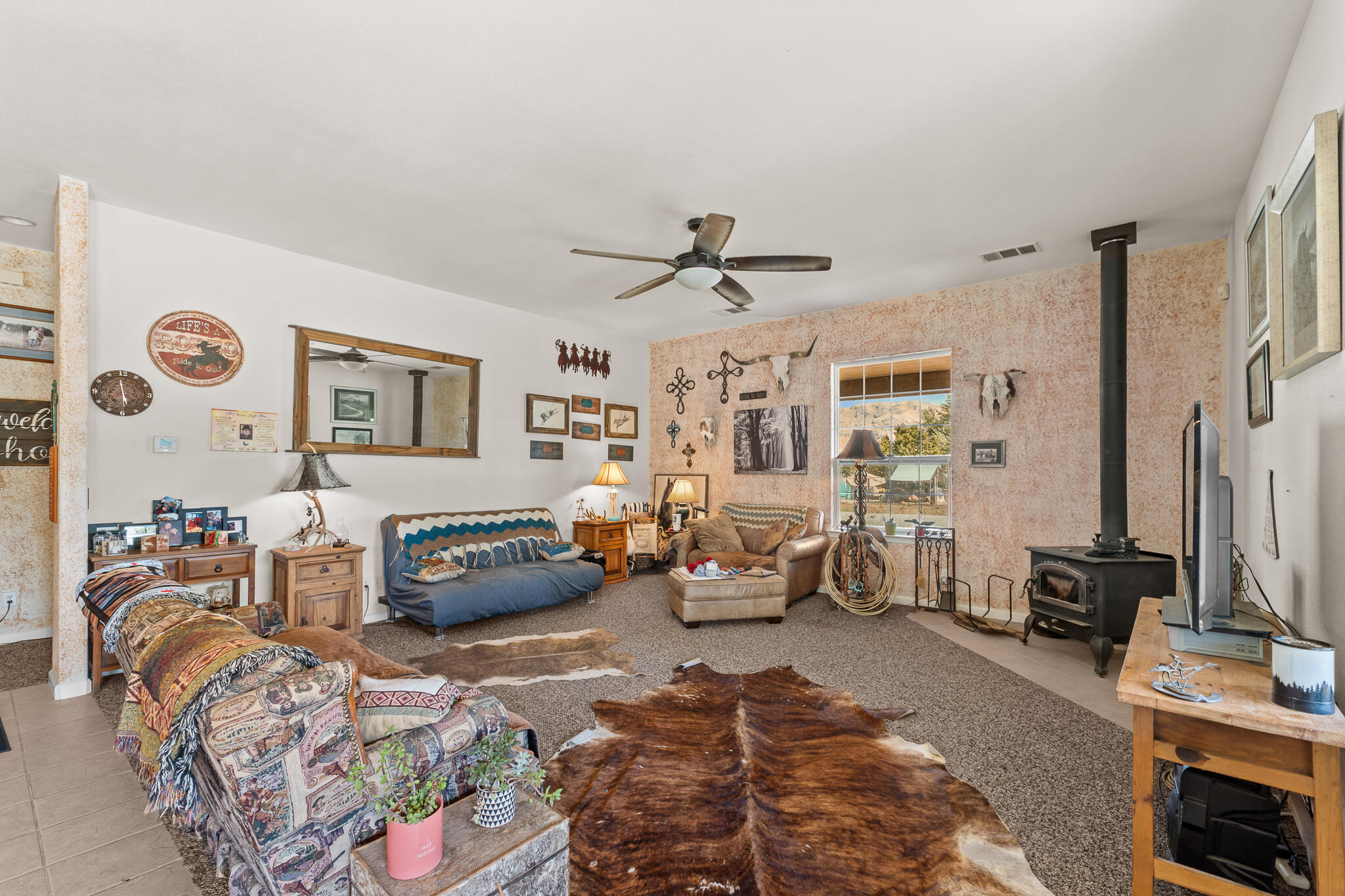 24279 Ave 224, Lindsay, CA 93247