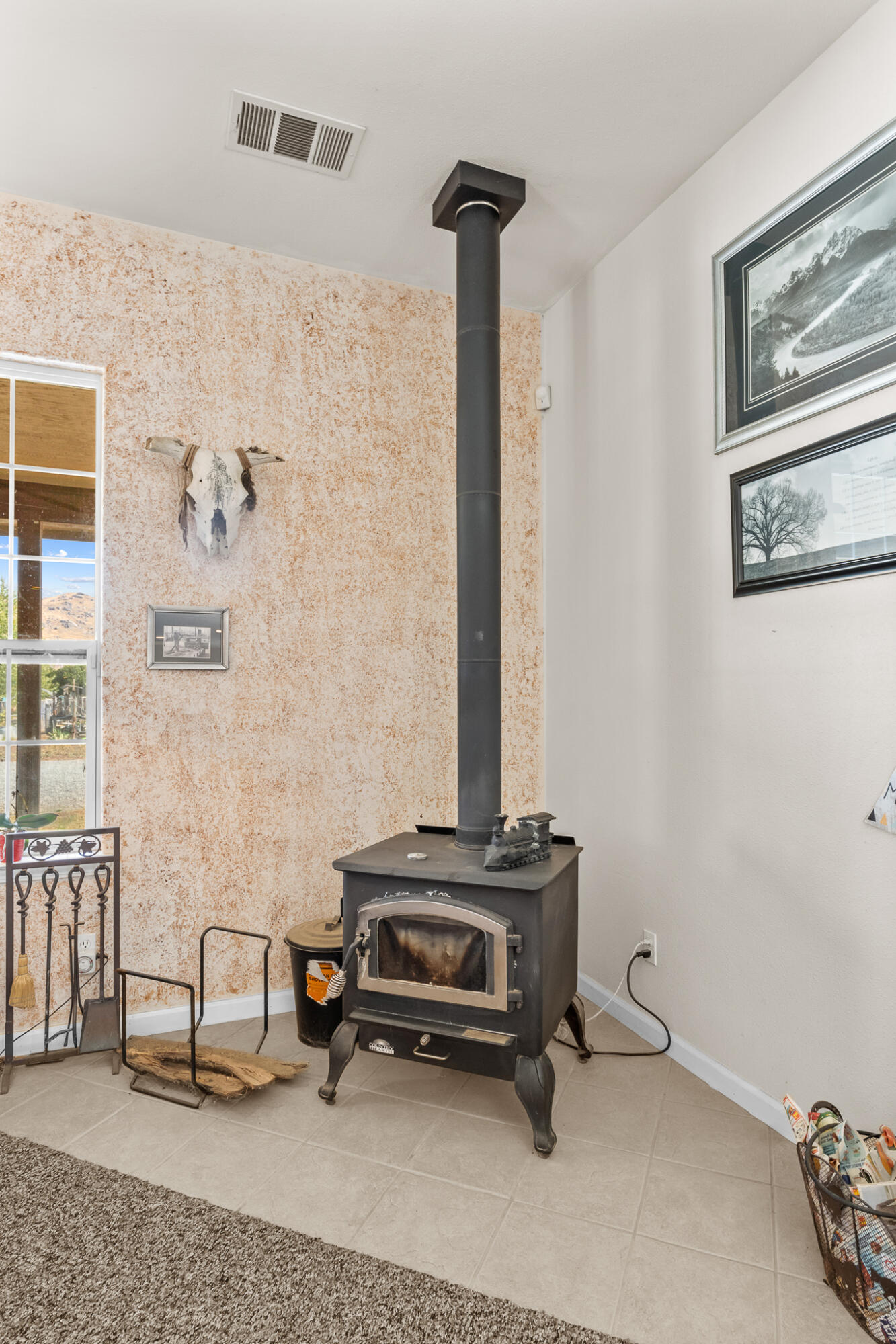 24279 Ave 224, Lindsay, CA 93247