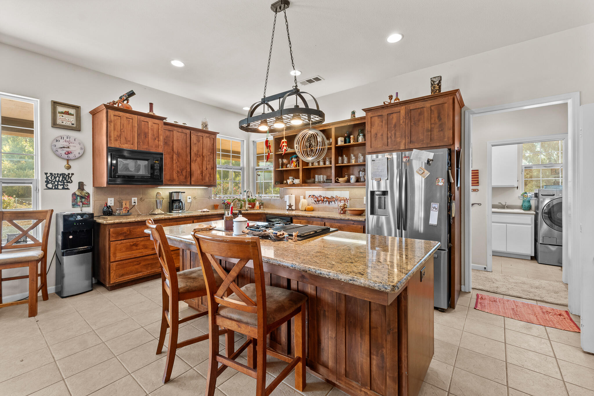 24279 Ave 224, Lindsay, CA 93247