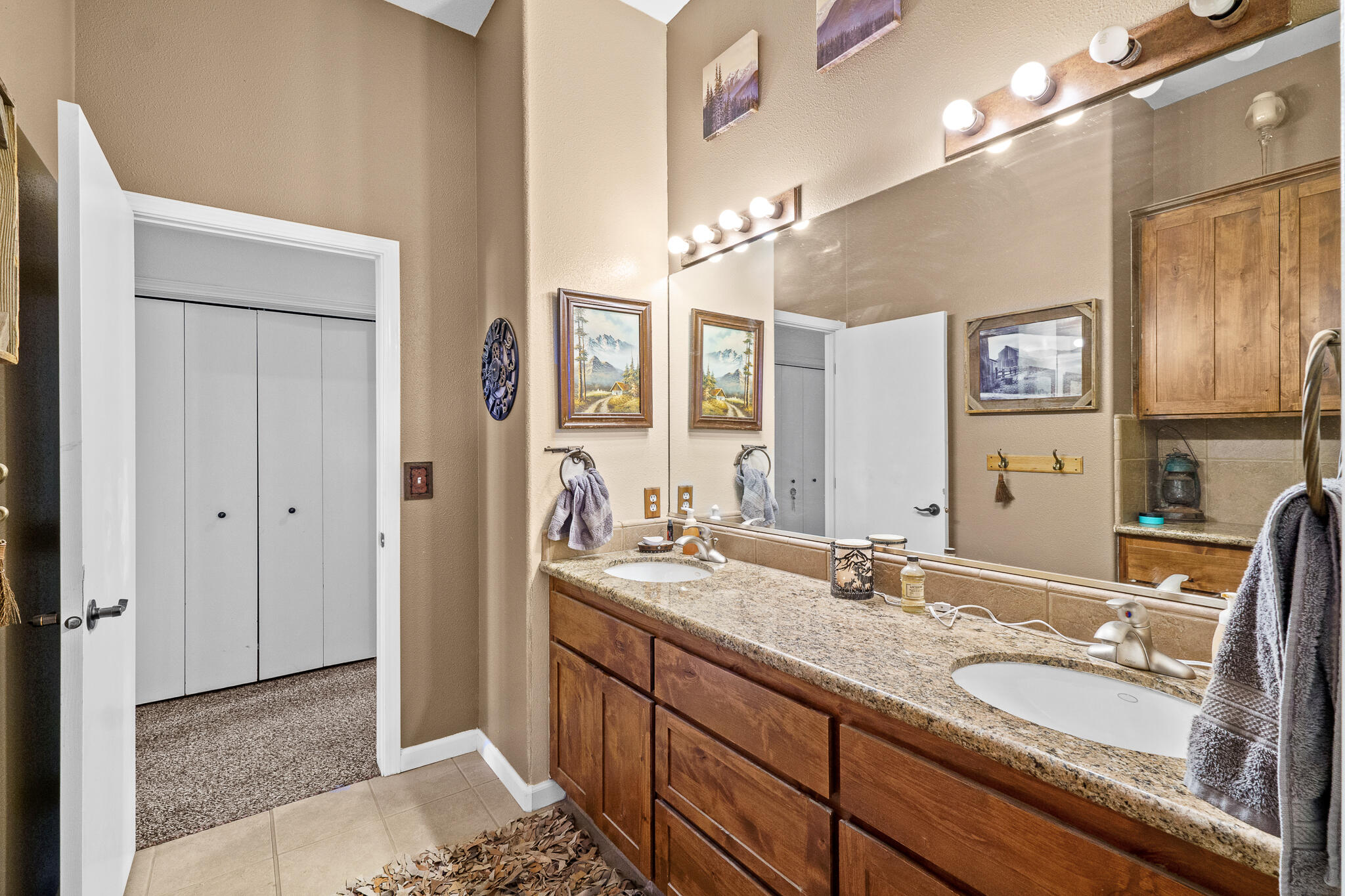 24279 Ave 224, Lindsay, CA 93247