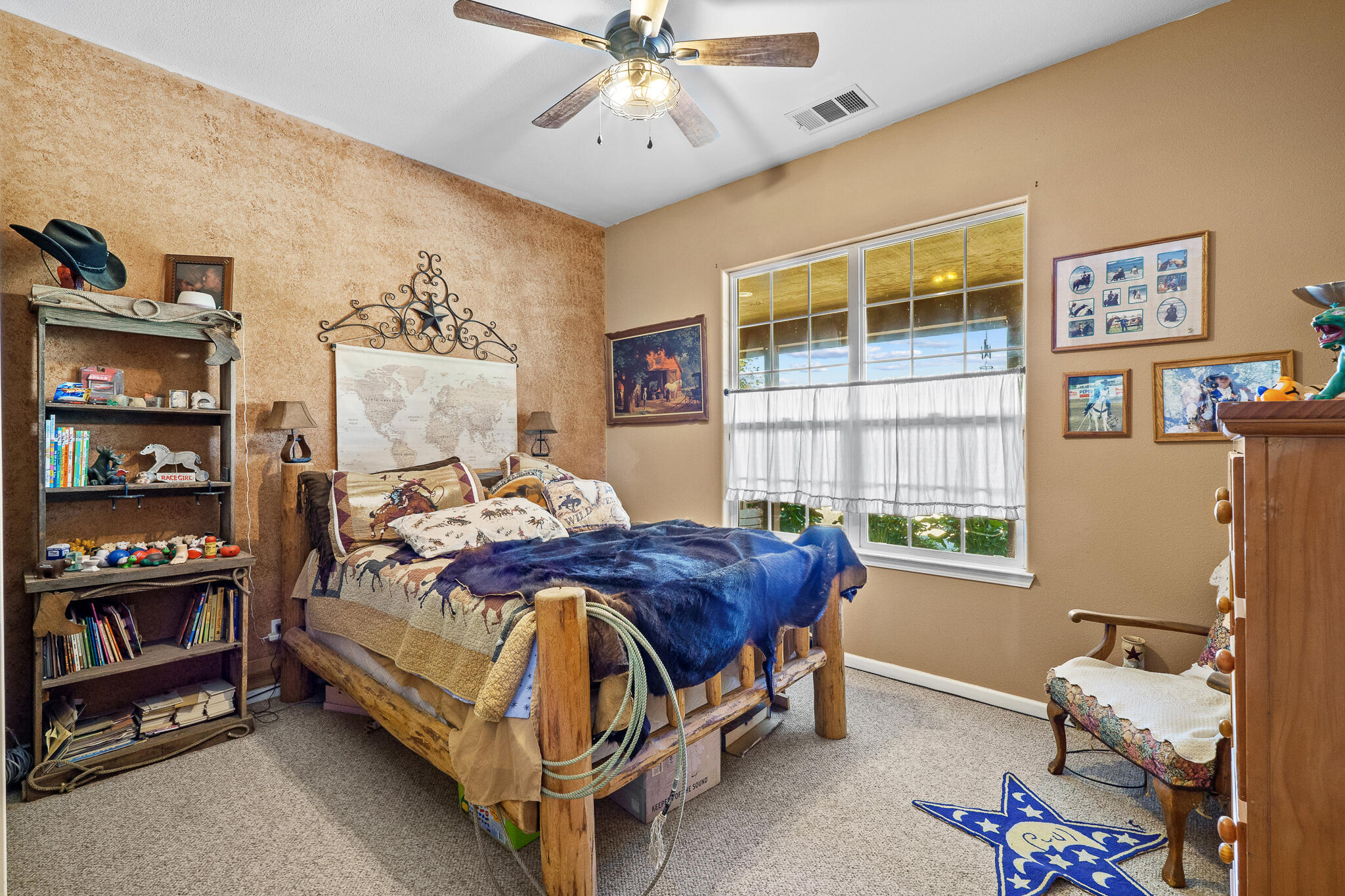 24279 Ave 224, Lindsay, CA 93247