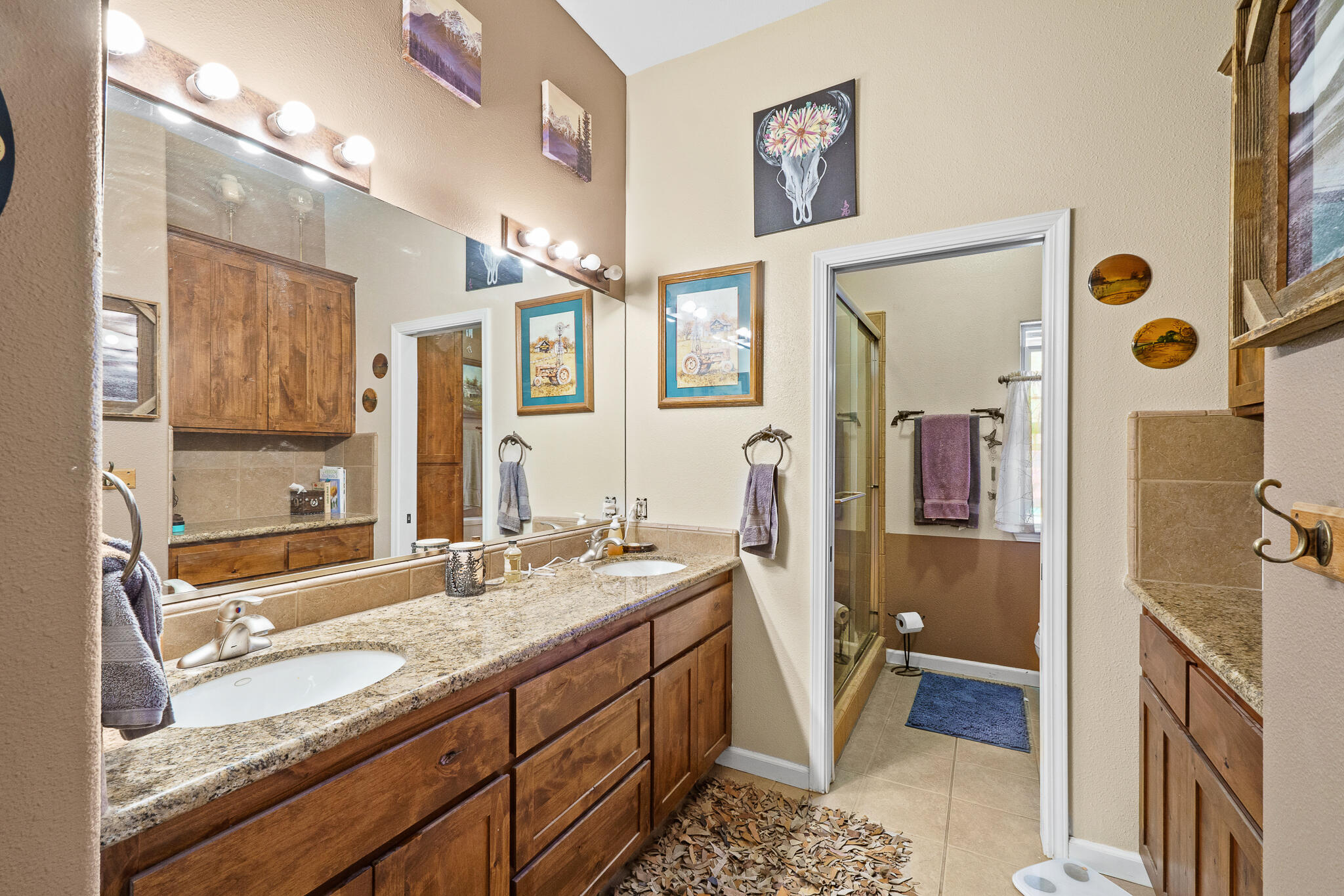 24279 Ave 224, Lindsay, CA 93247