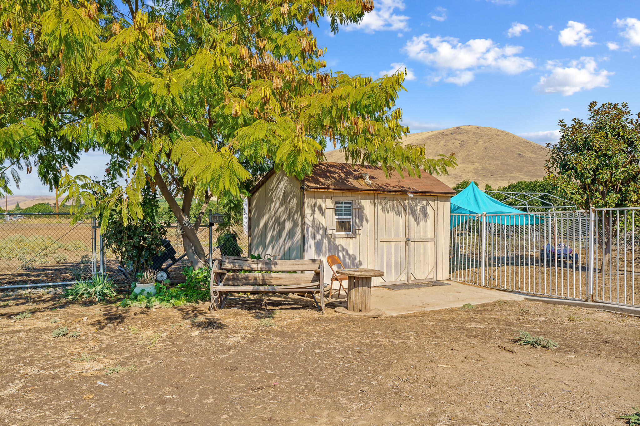24279 Ave 224, Lindsay, CA 93247